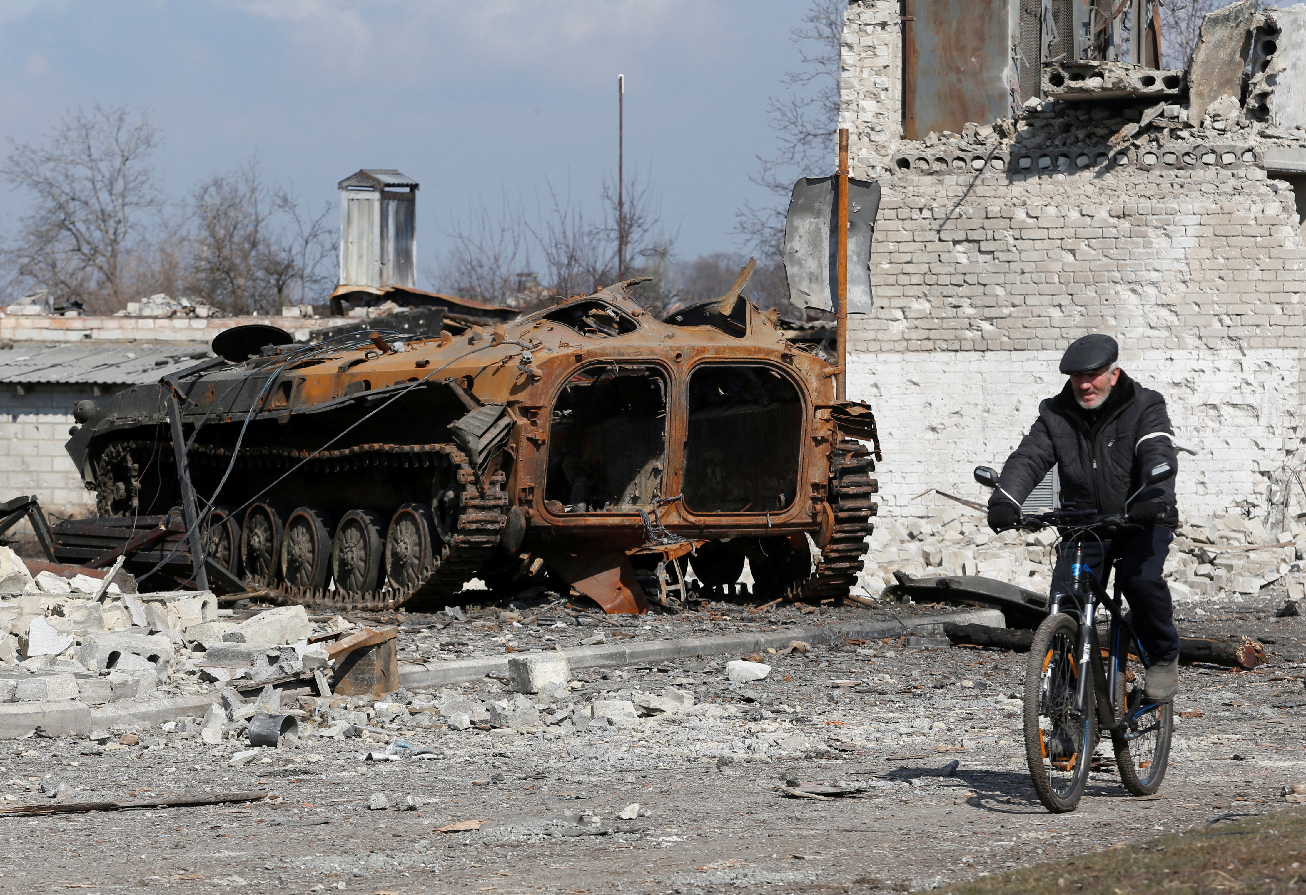 Ukraine says ‘Battle of Donbas’ has begun,