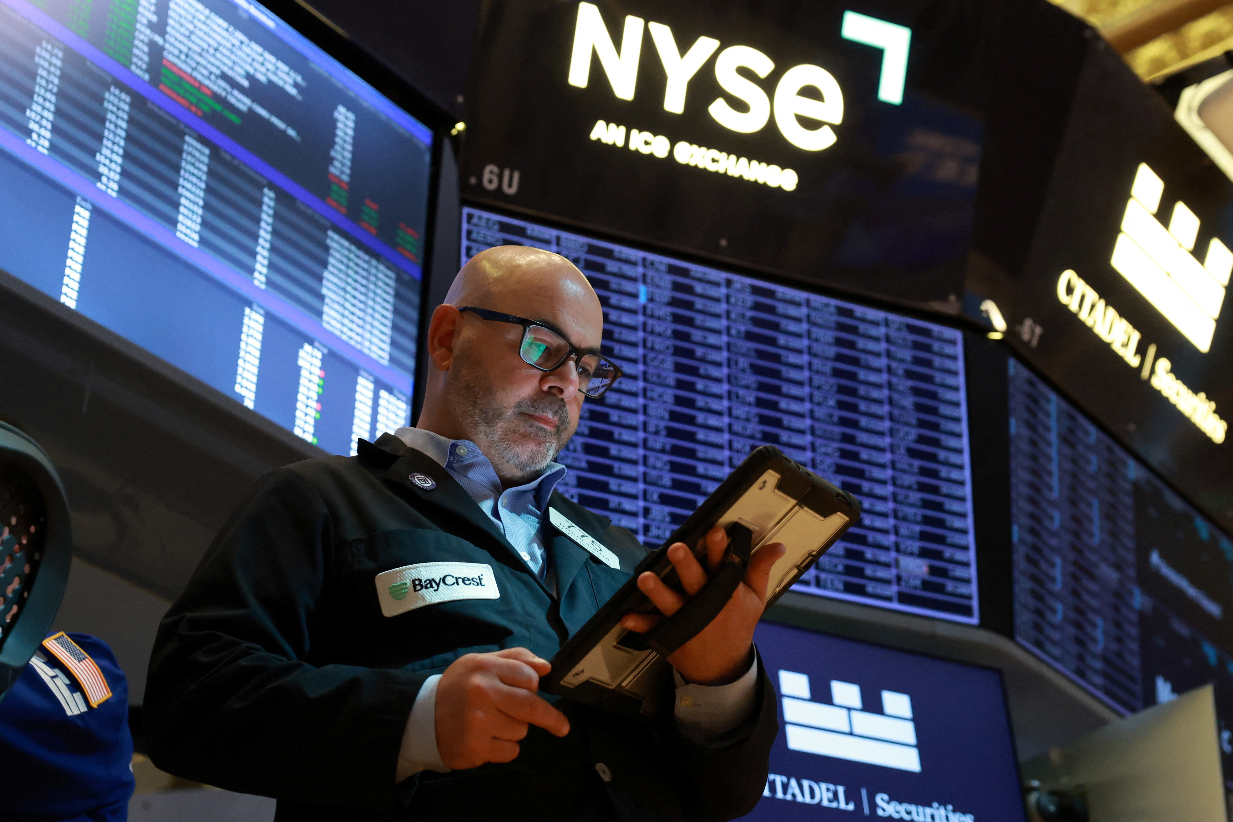 Tech Surge Meets Geopolitical Thaw: Inside the Dual-Catalyst Rally That Lifted Wall Street