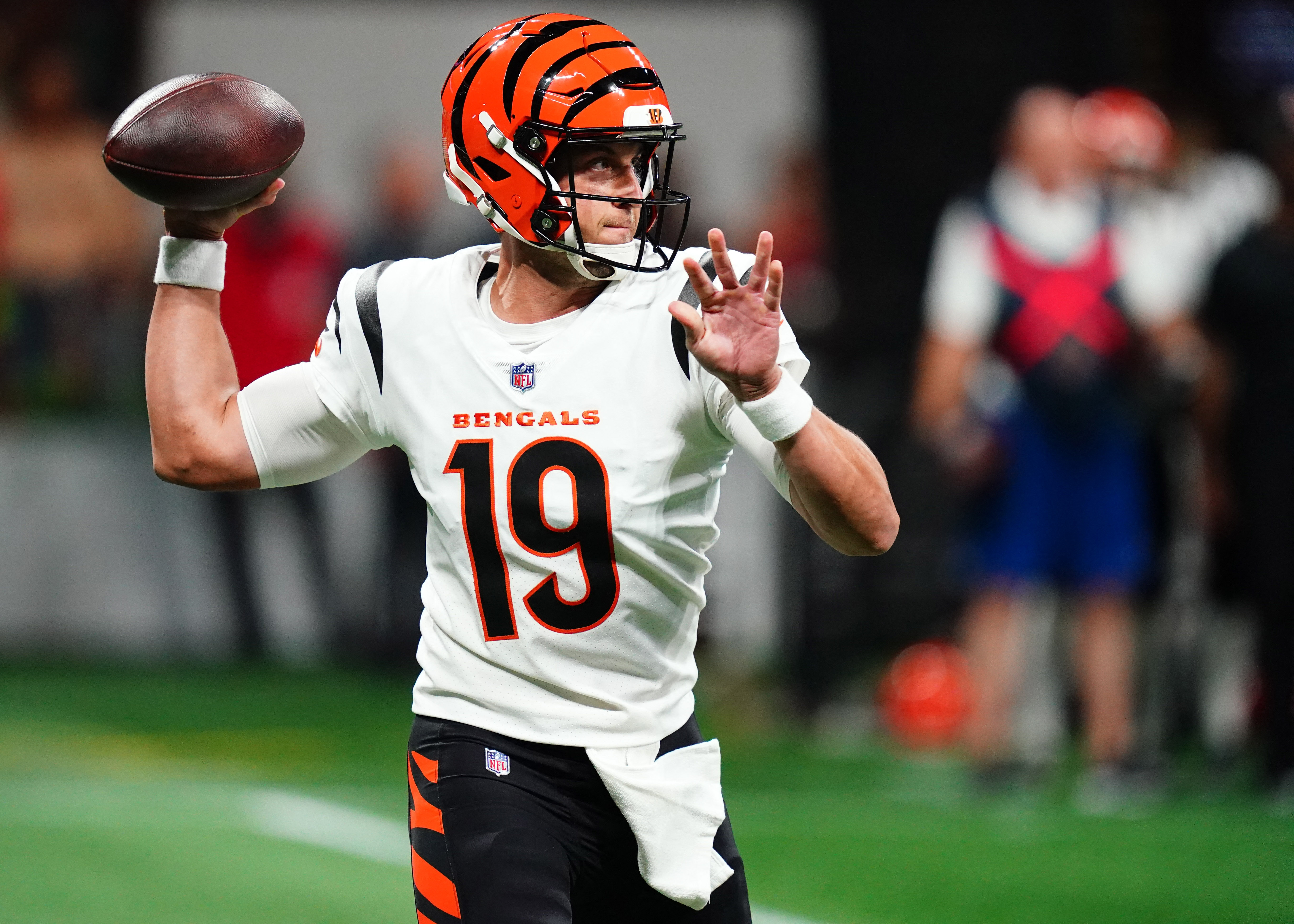 Last-minute FG gives Falcons tie with Bengals