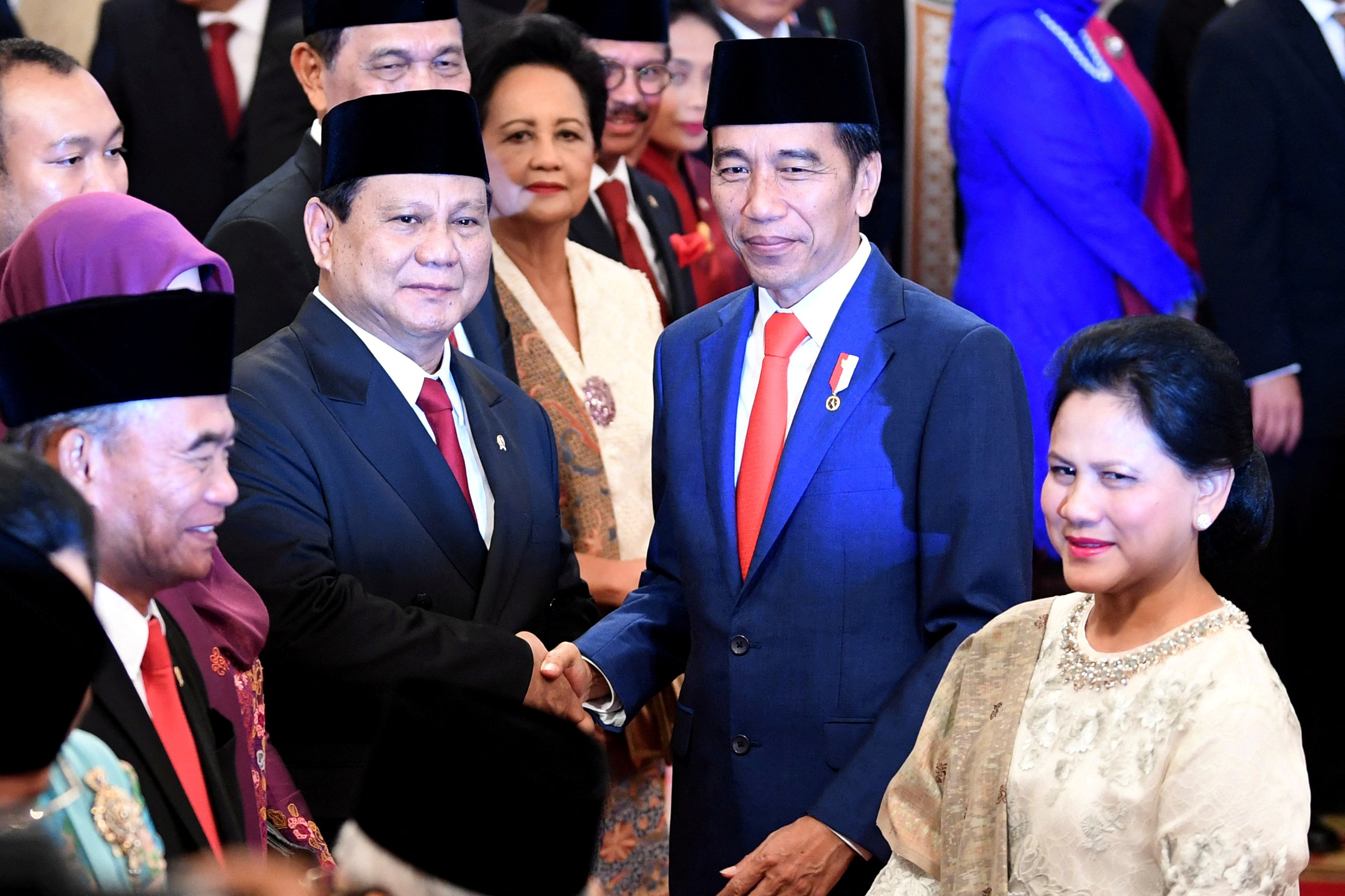 Indonesia Leader's Volunteer Network Endorses Ex-general Prabowo For ...