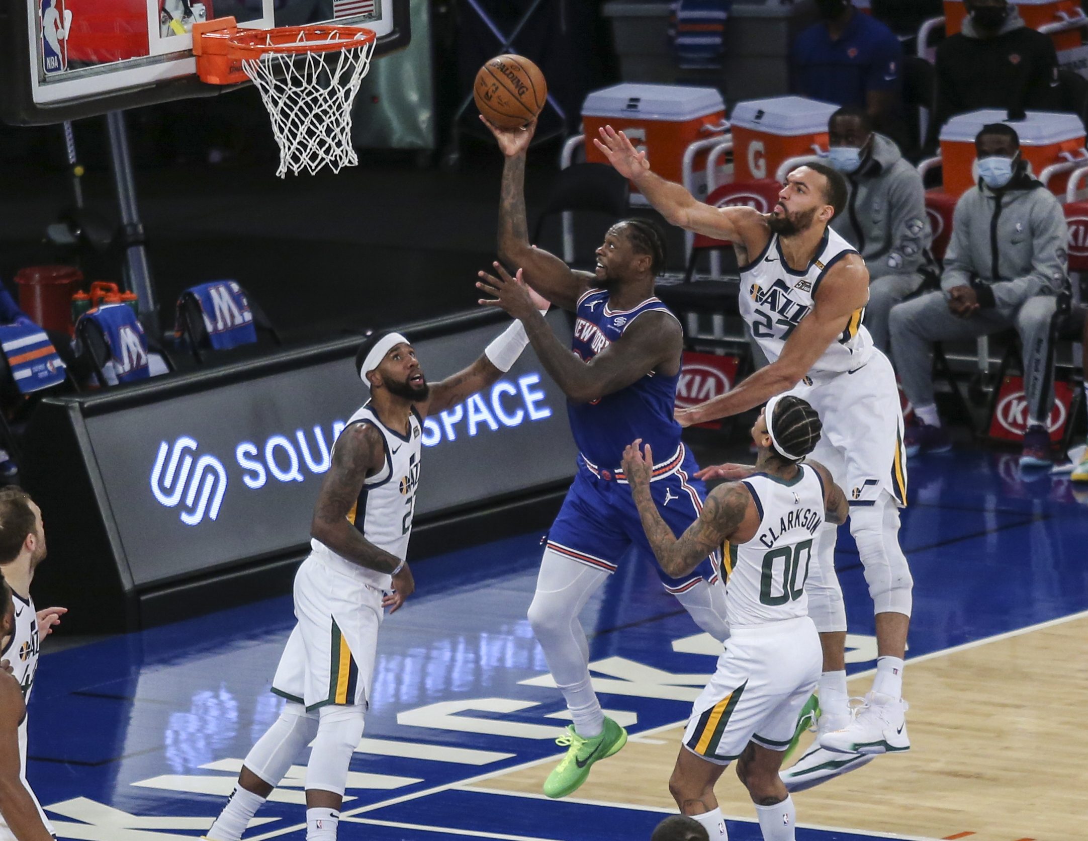 Austin Rivers powers Knicks past Jazz | Reuters