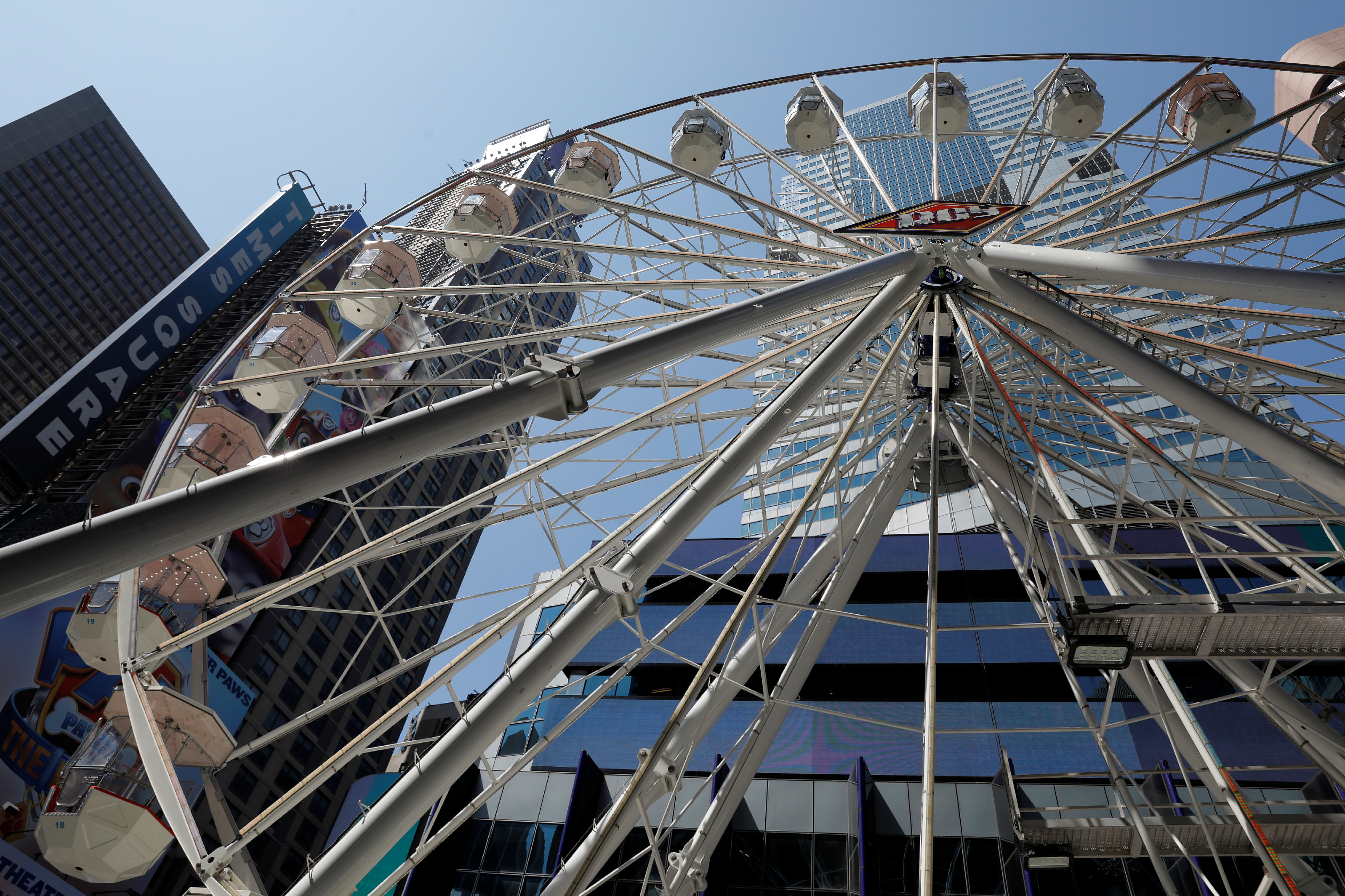 Times Square Wheel, una noria en Times Square en Manhattan, Ciudad de Nueva York