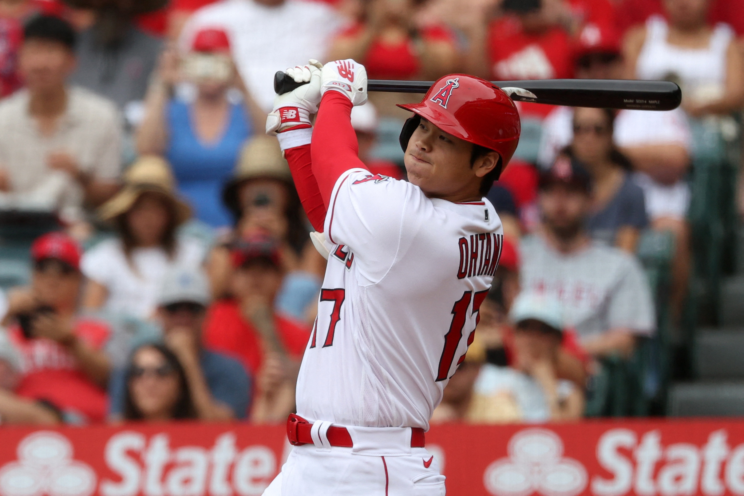 Red-hot Ohtani hits 36th home run as trade talks cool