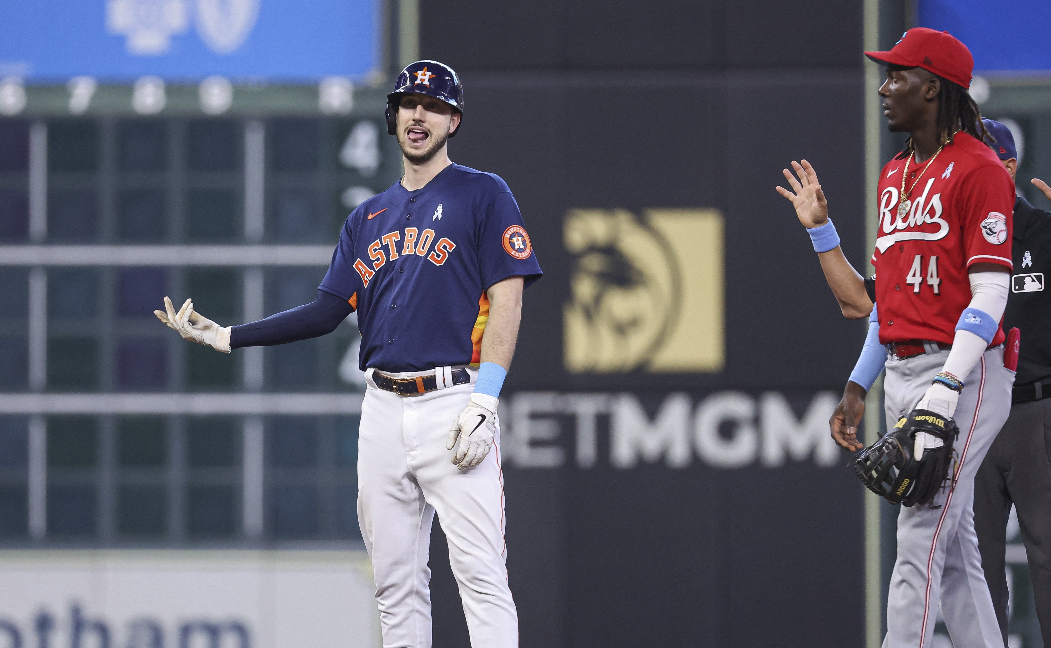 Reds score 3 in 10th to get 9-7 win over Astros, extend winning streak to 8  - The San Diego Union-Tribune