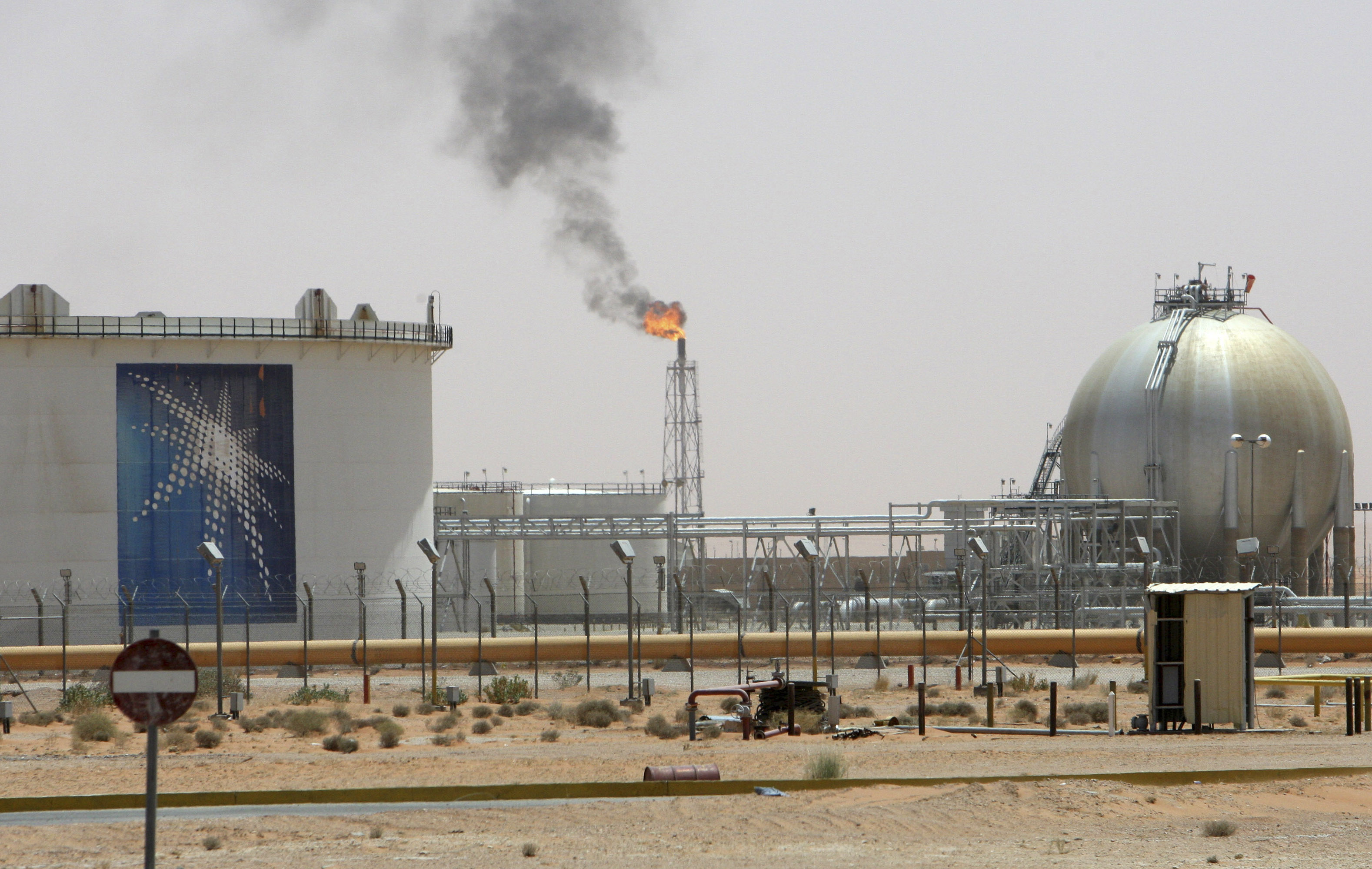 idle oil tycoon saudi field slow
