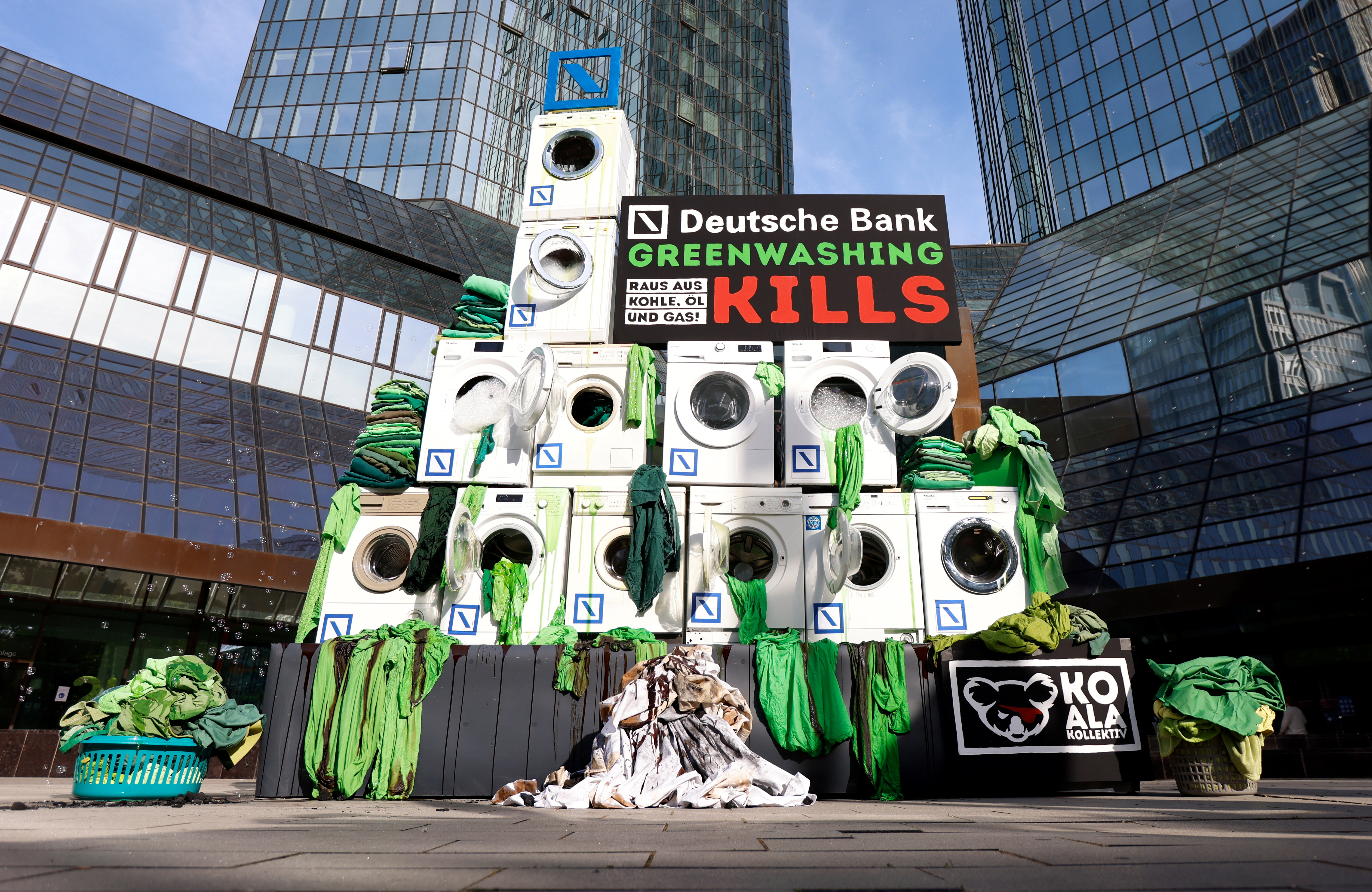 Protest against greenwashing during Deutsche Bank AG Annual Shareholders Meeting