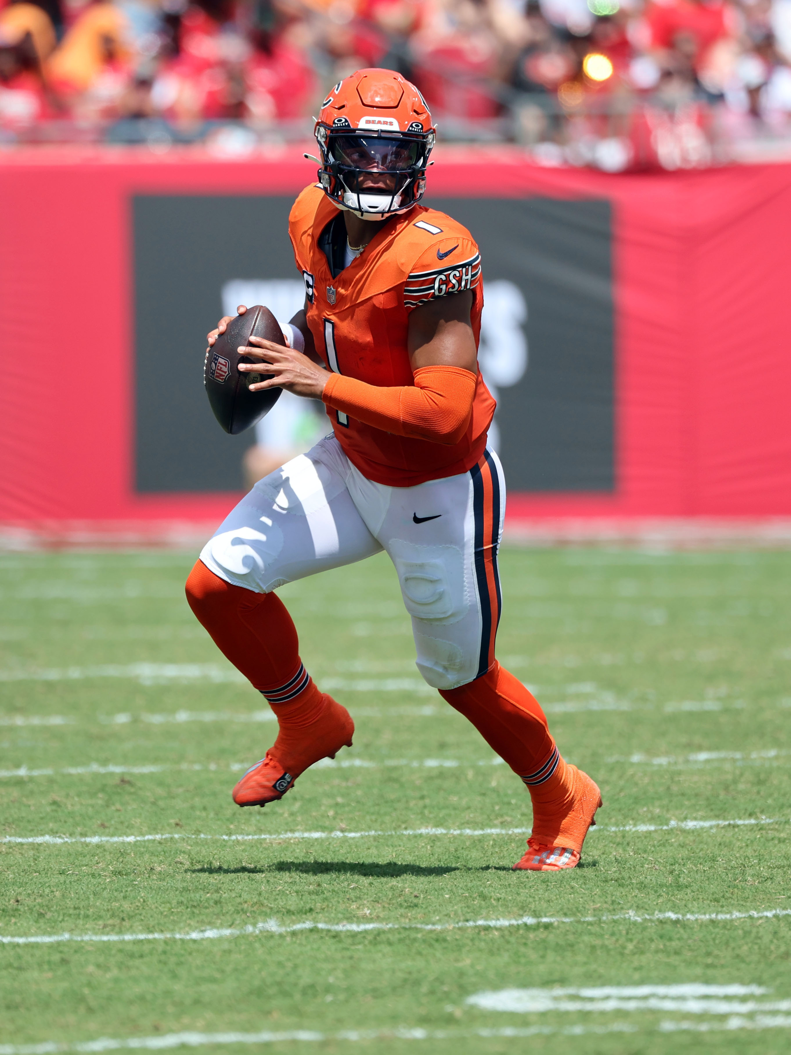 Baker Mayfield, Bucs Keep Bears At Bay | Reuters