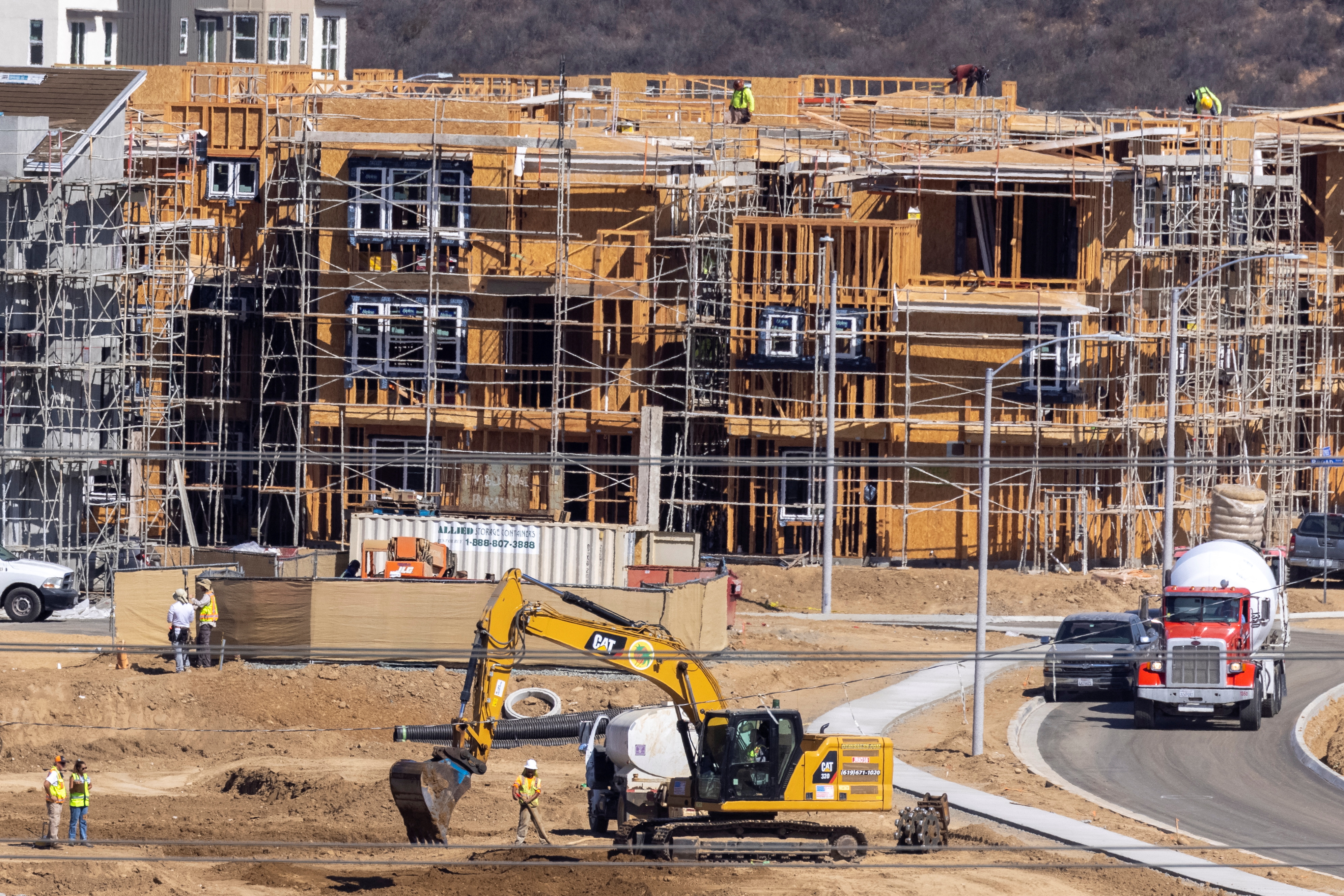 U.S. construction spending misses expectations in December