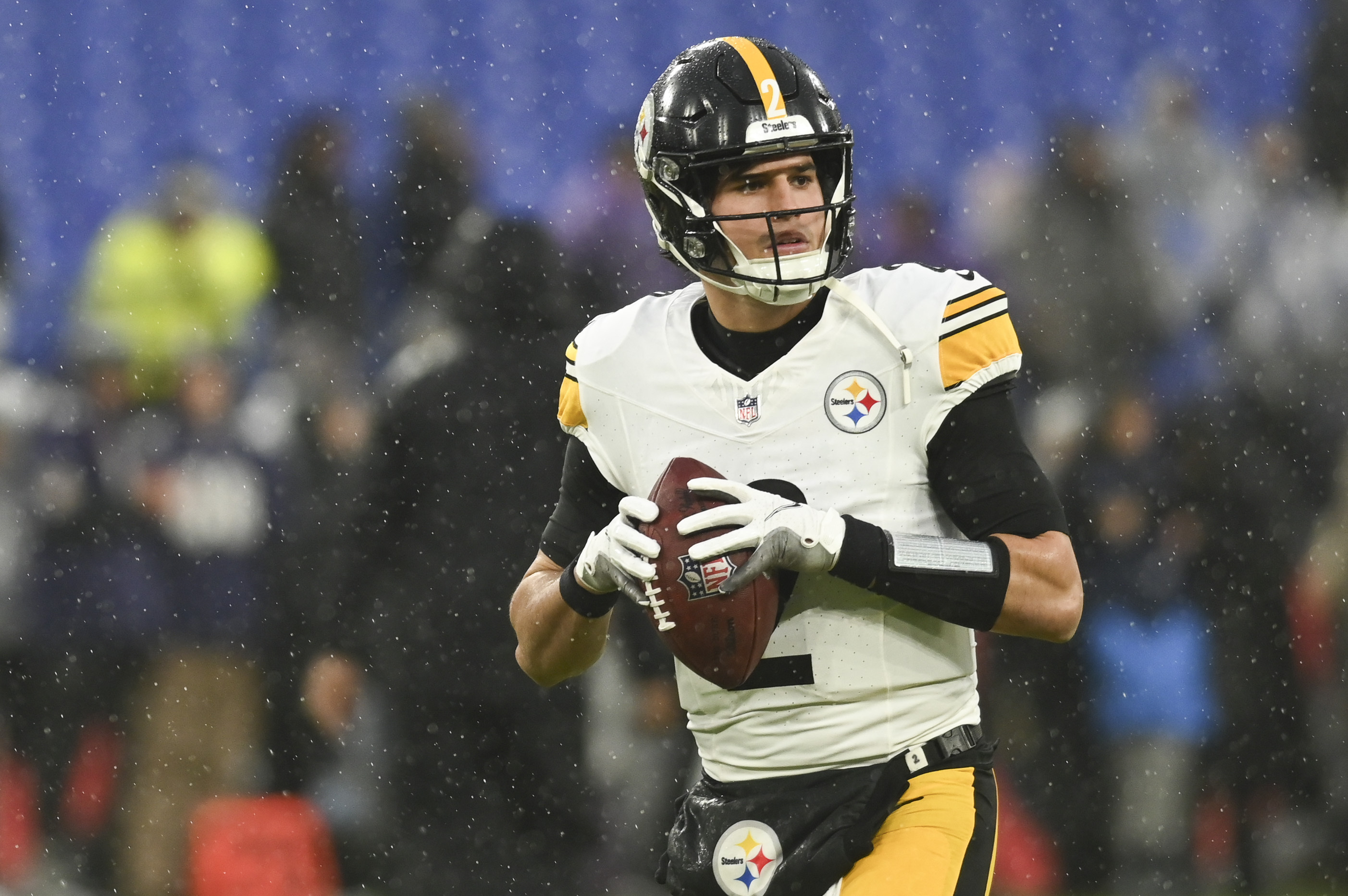 Steelers stick with QB Mason Rudolph, rule out OLB T.J. Watt | Reuters