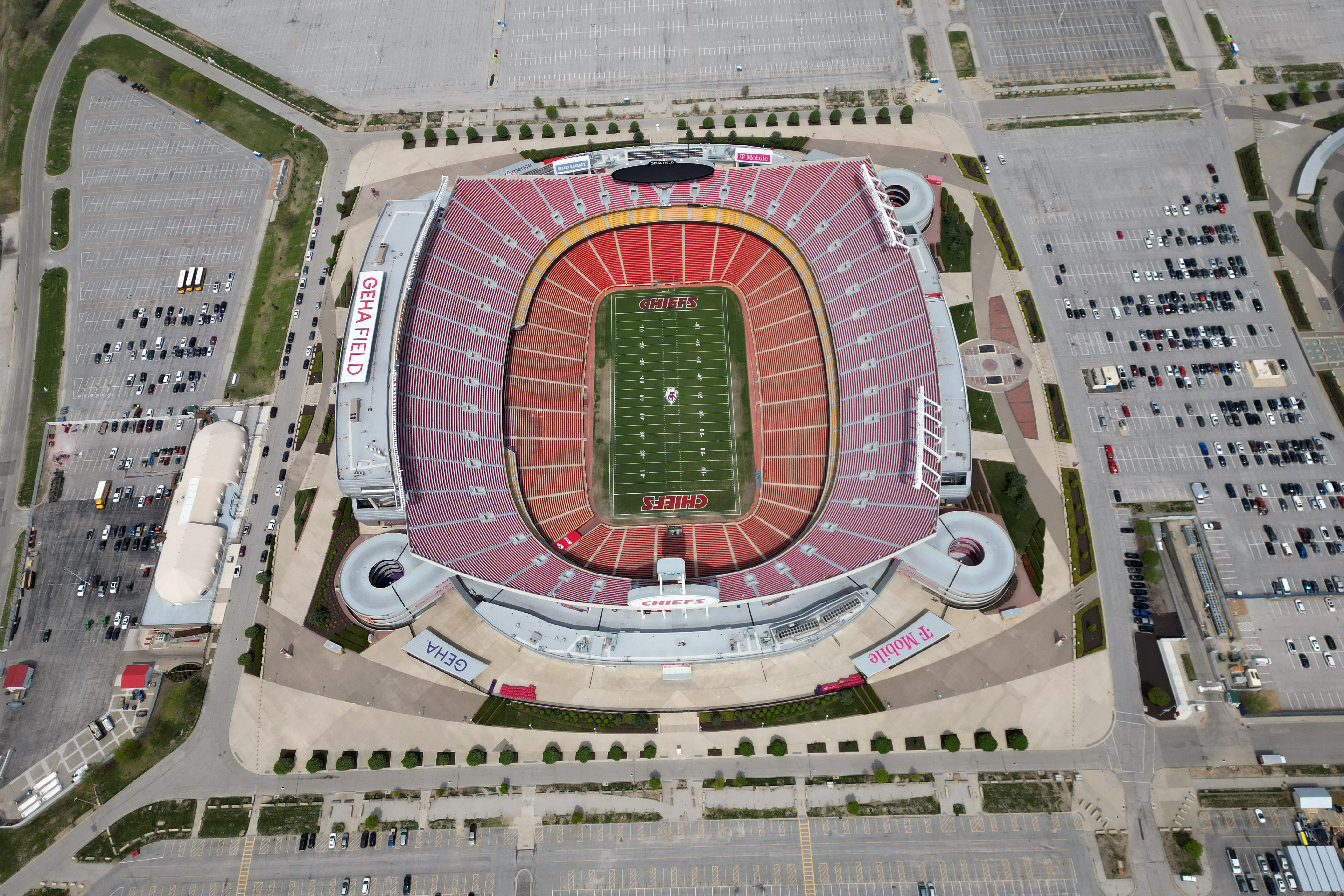 Đội Chiefs rời sân Arrowhead đến Kansas, dự kiến ​​khánh thành sân vận động mái vòm vào năm 2031 | Reuters