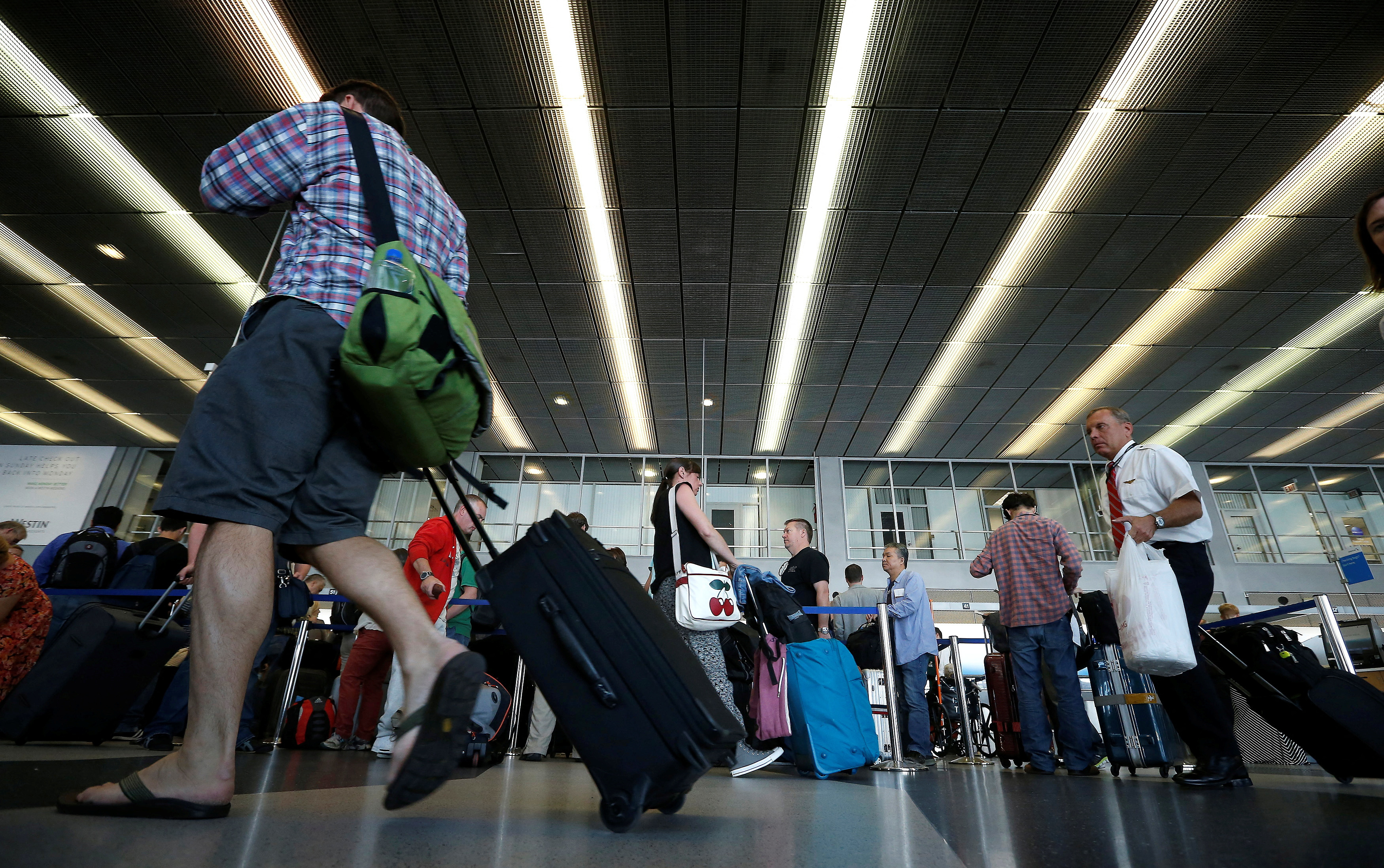 They cancelled the flight. Новости авиакомпаний. Travel staff. Cancelled Flight.