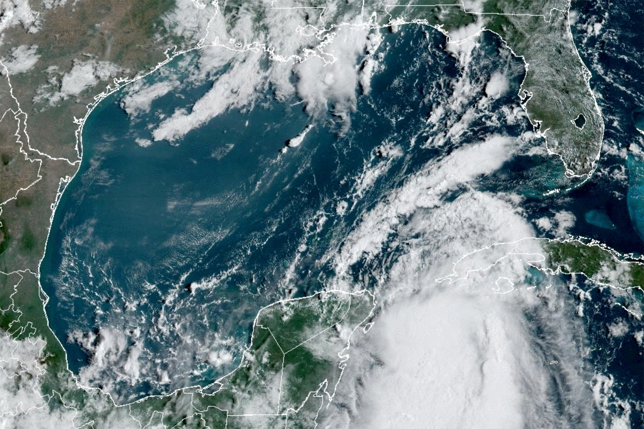 Hurricane Idalia Strengthens En Route To Florida, Expected To Land As ...