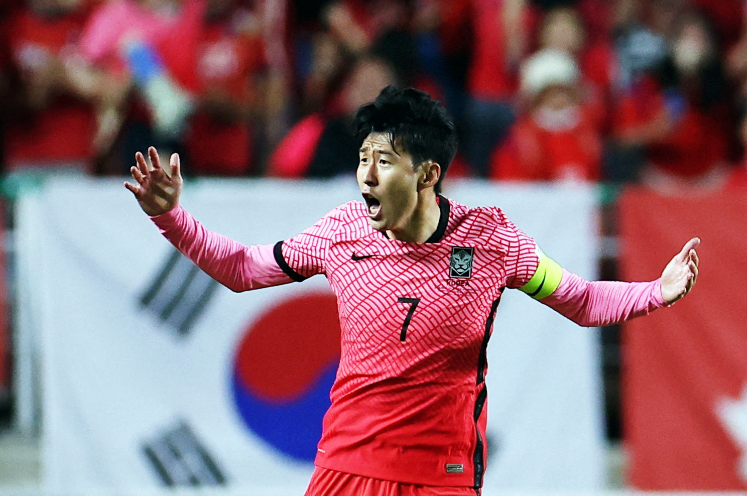 Son included in South Korea's squad for World Cup | Reuters