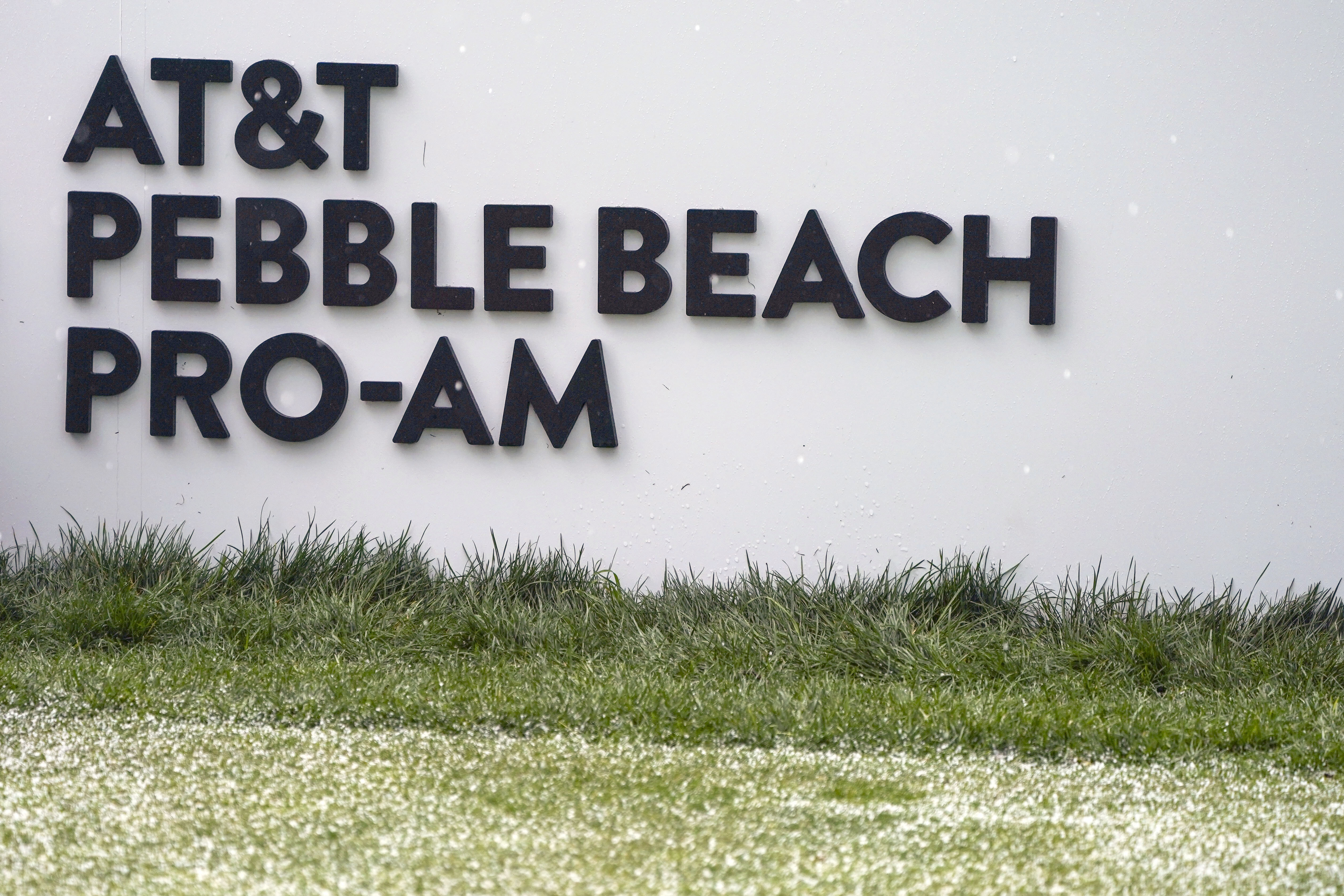 PGA: AT&T Pebble Beach Pro-Am - Final Round