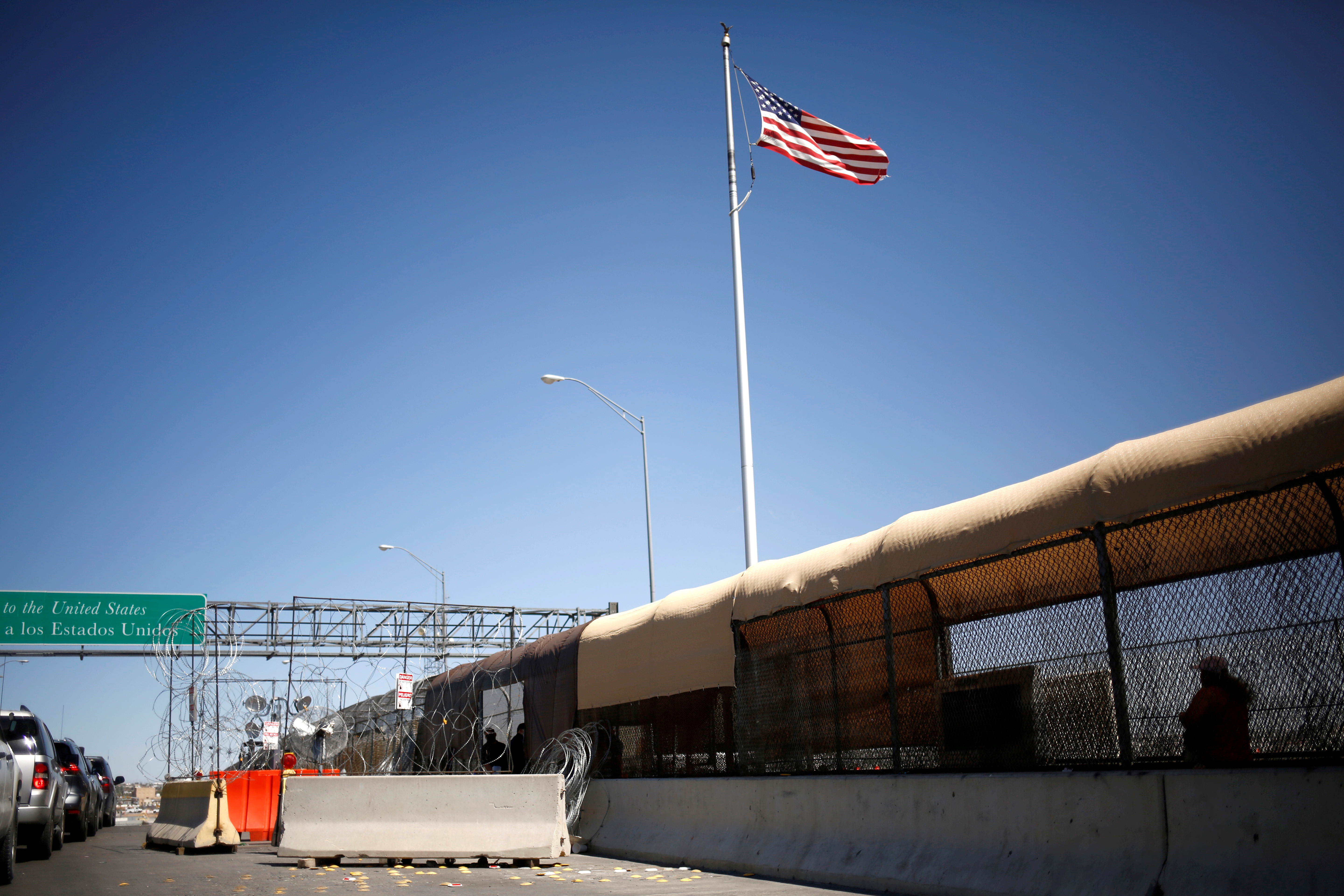 U.S. extends travel restrictions at Canada, Mexico borders, in Ciudad Juarez