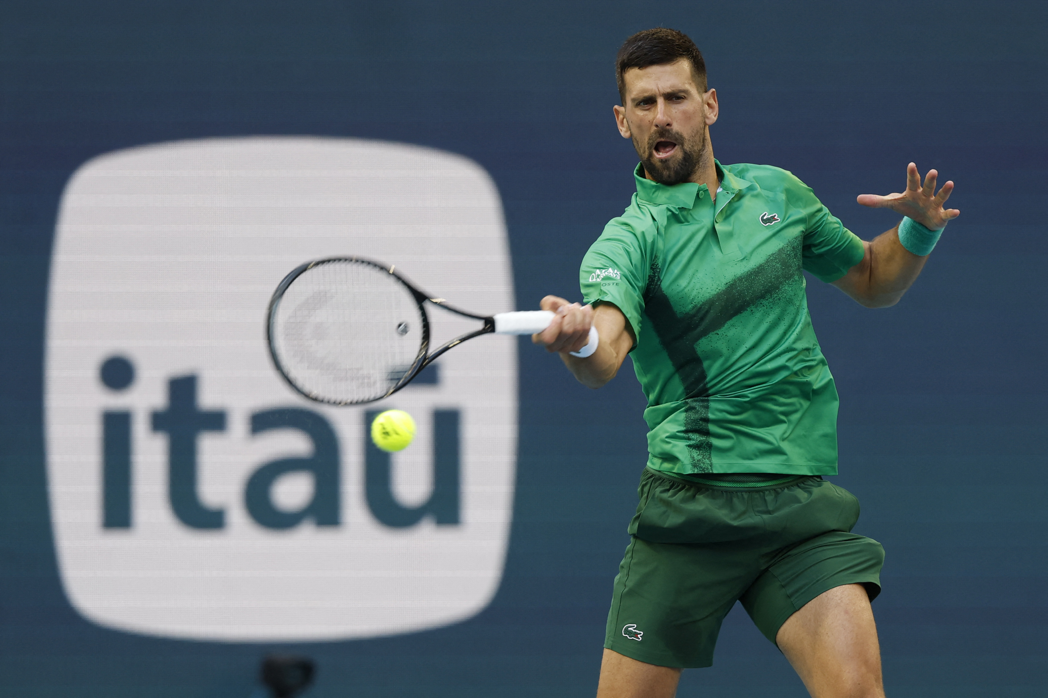 テニス＝ジョコビッチ、ストレート勝ちで準決勝へ マイアミOP | ロイター