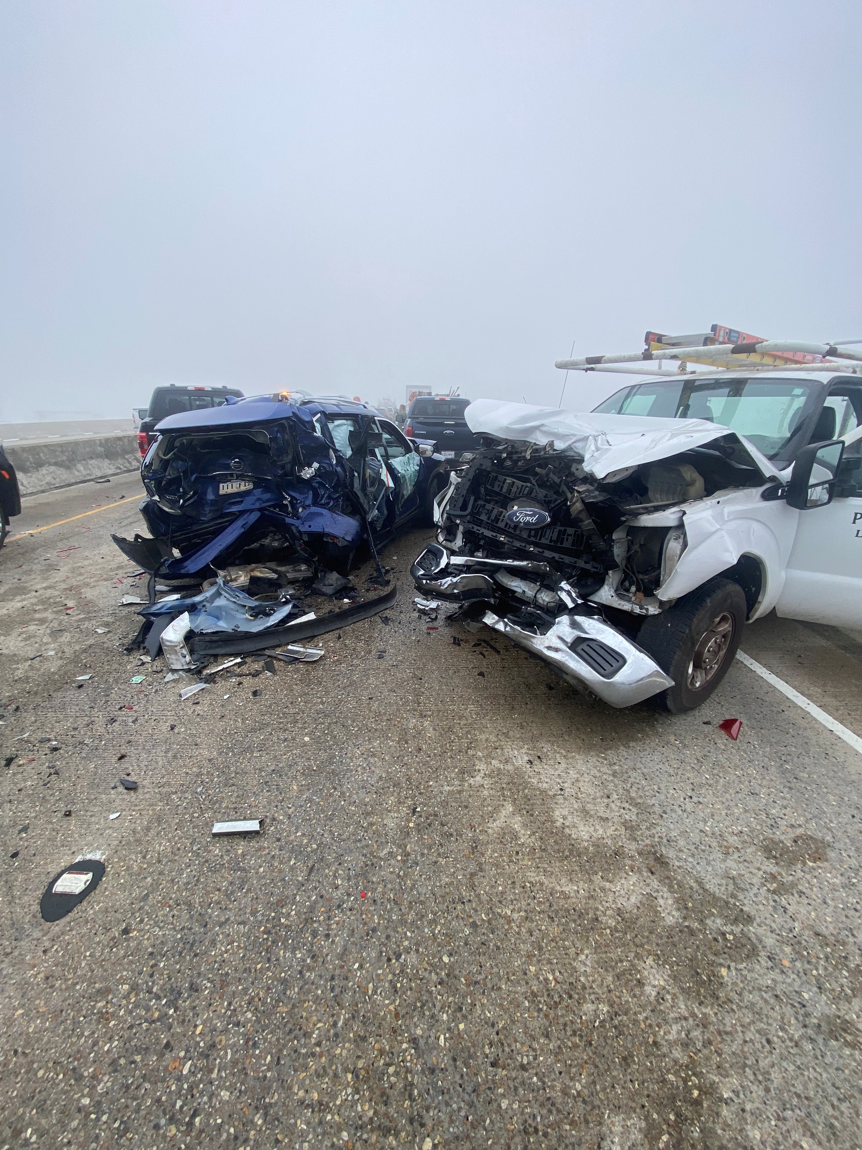 Nearly 300-car pileup on foggy Chinese bridge leaves one dead