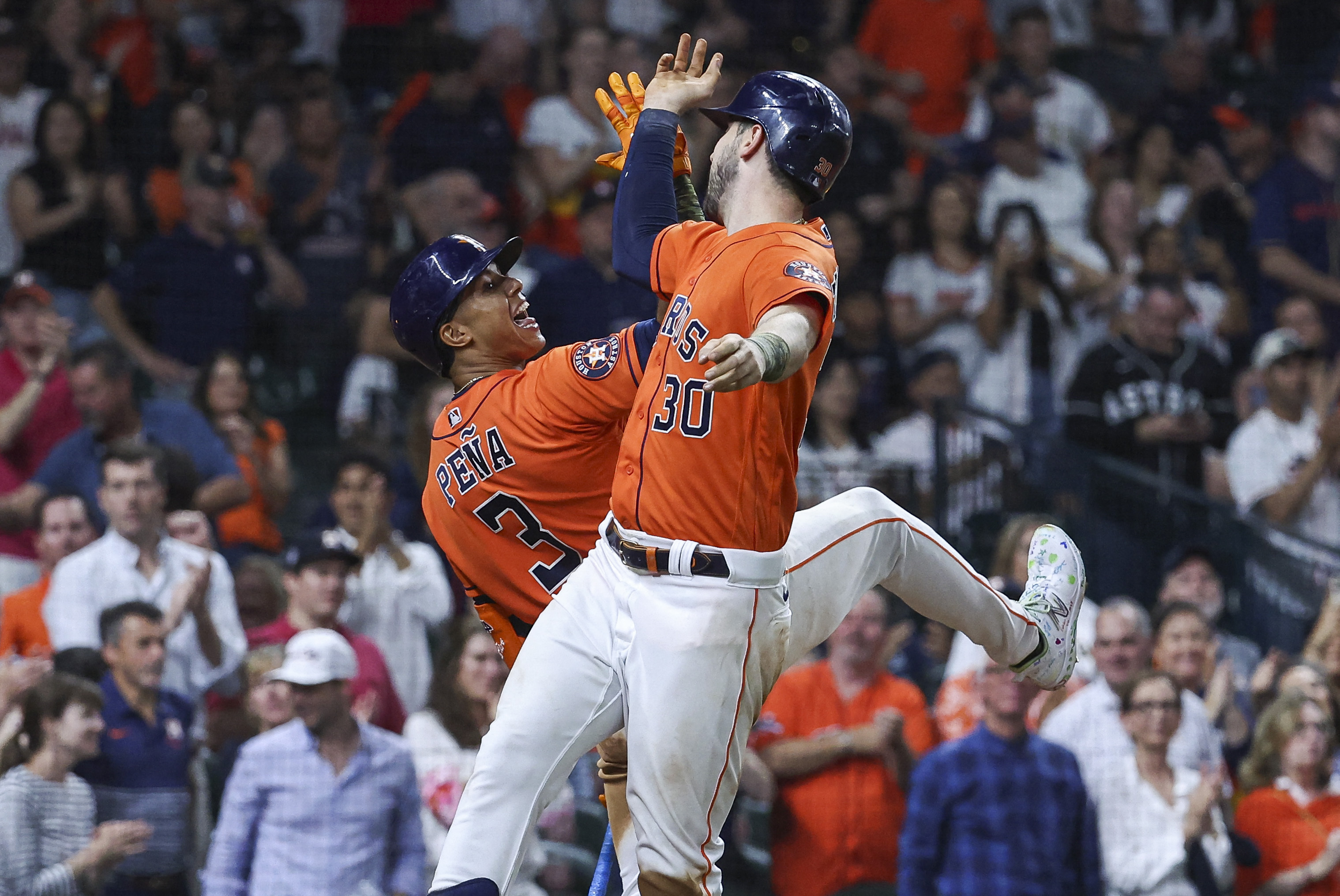 Boston Red Sox Stifle Houston Astros' Bats, Return To The World