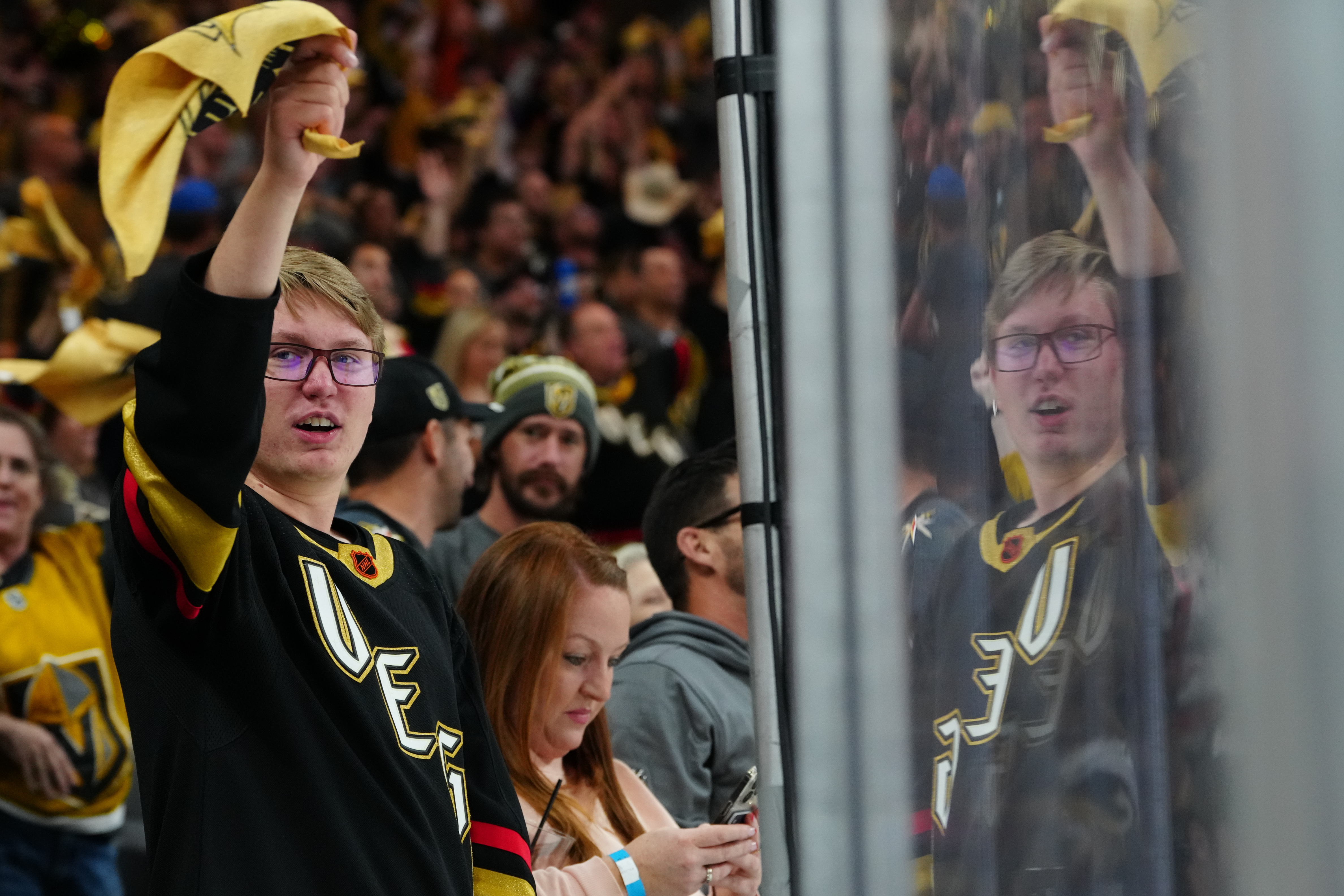 Most of US cheering for Golden Knights to win Stanley Cup Final, report says