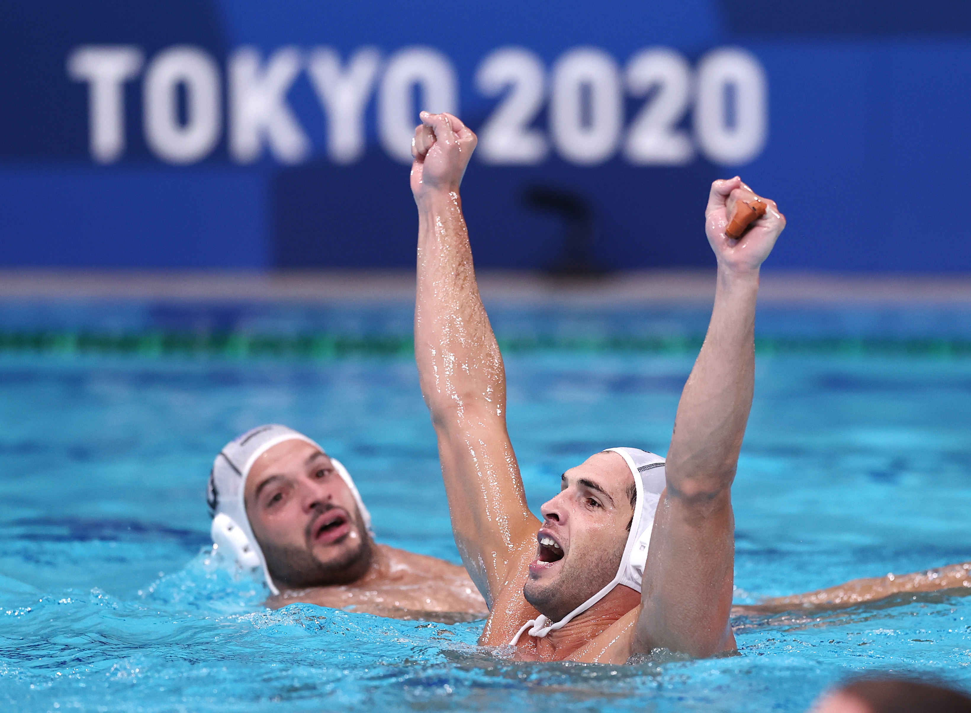 Water polo-Serbia stun Spain to set up final with Greece