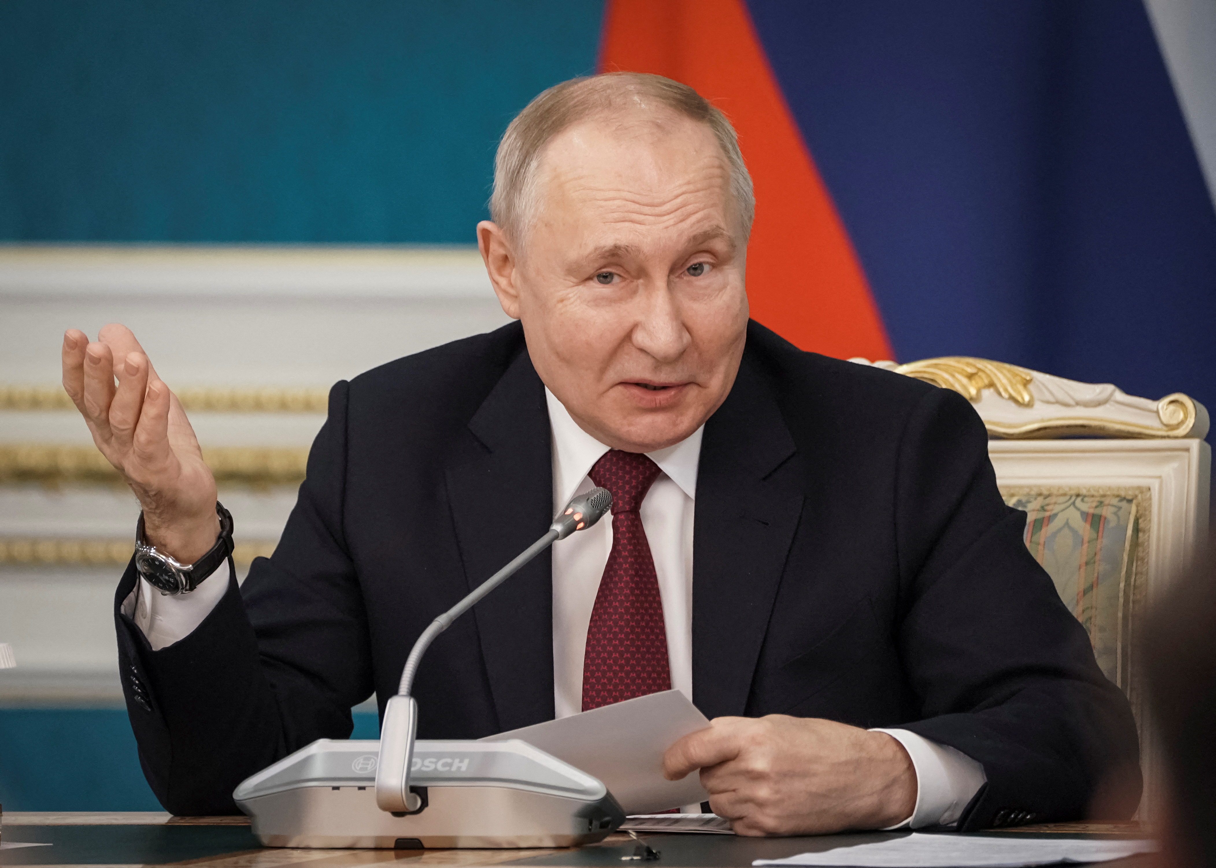 プーチン氏、「不安定な世界情勢」についてＧ２０で見解表明へ