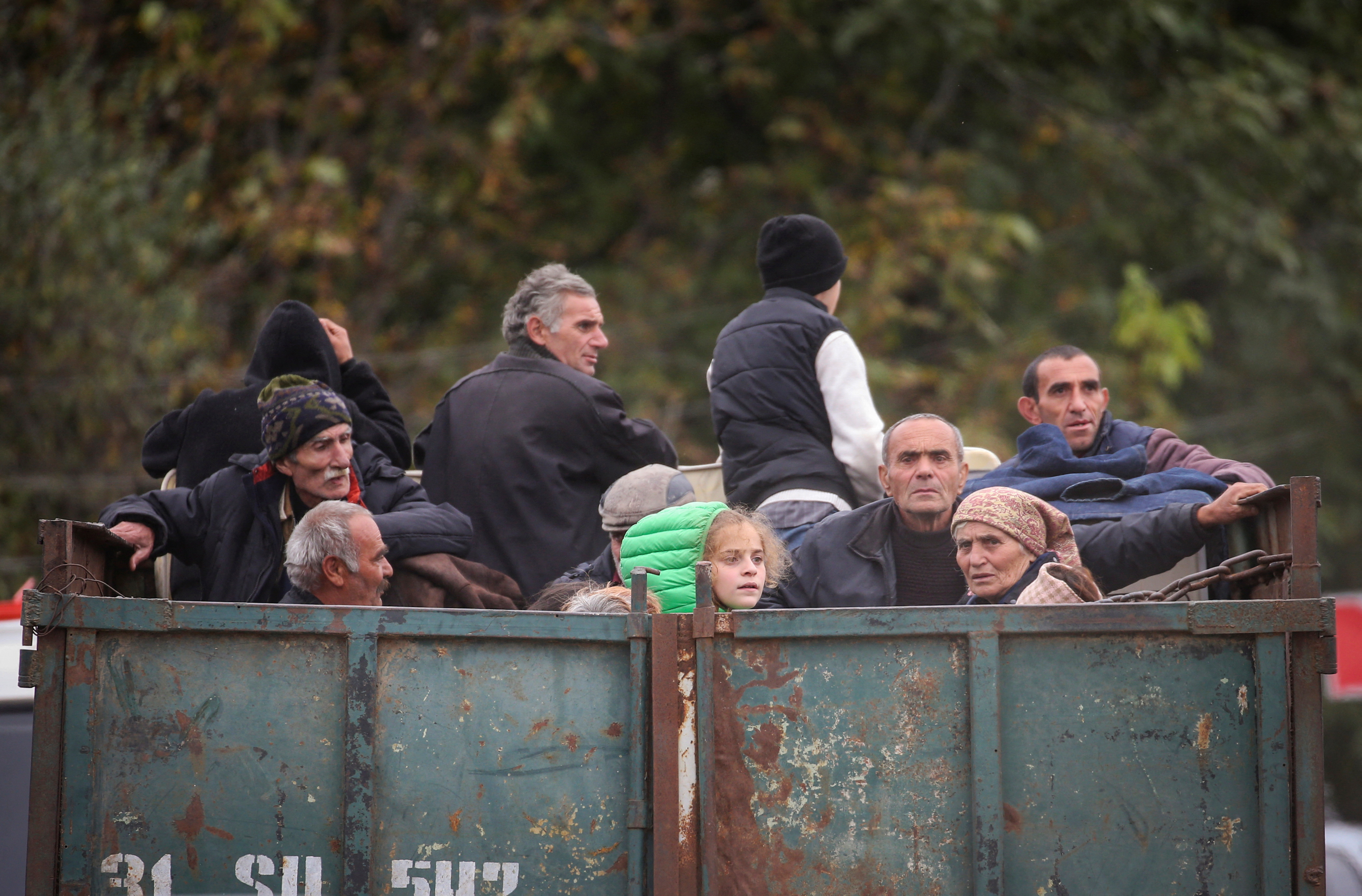 Refugees from Nagorno-Karabakh arrive in Kornidzor