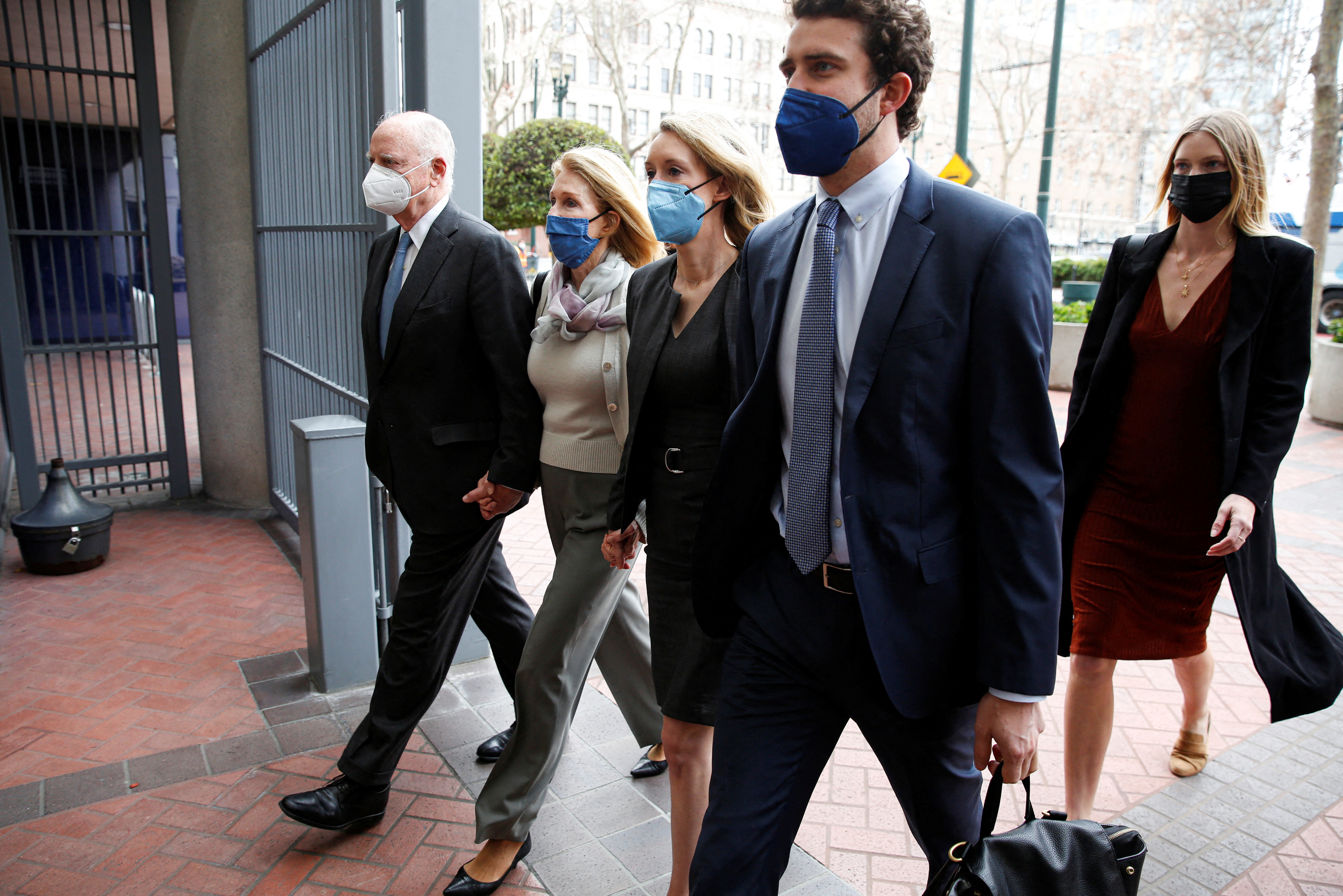 Theranos founder Elizabeth Holmes arrives to attend her fraud trial at federal court in San Jose, California, U.S. January 3, 2022.  REUTERS/Brittany Hosea-Small