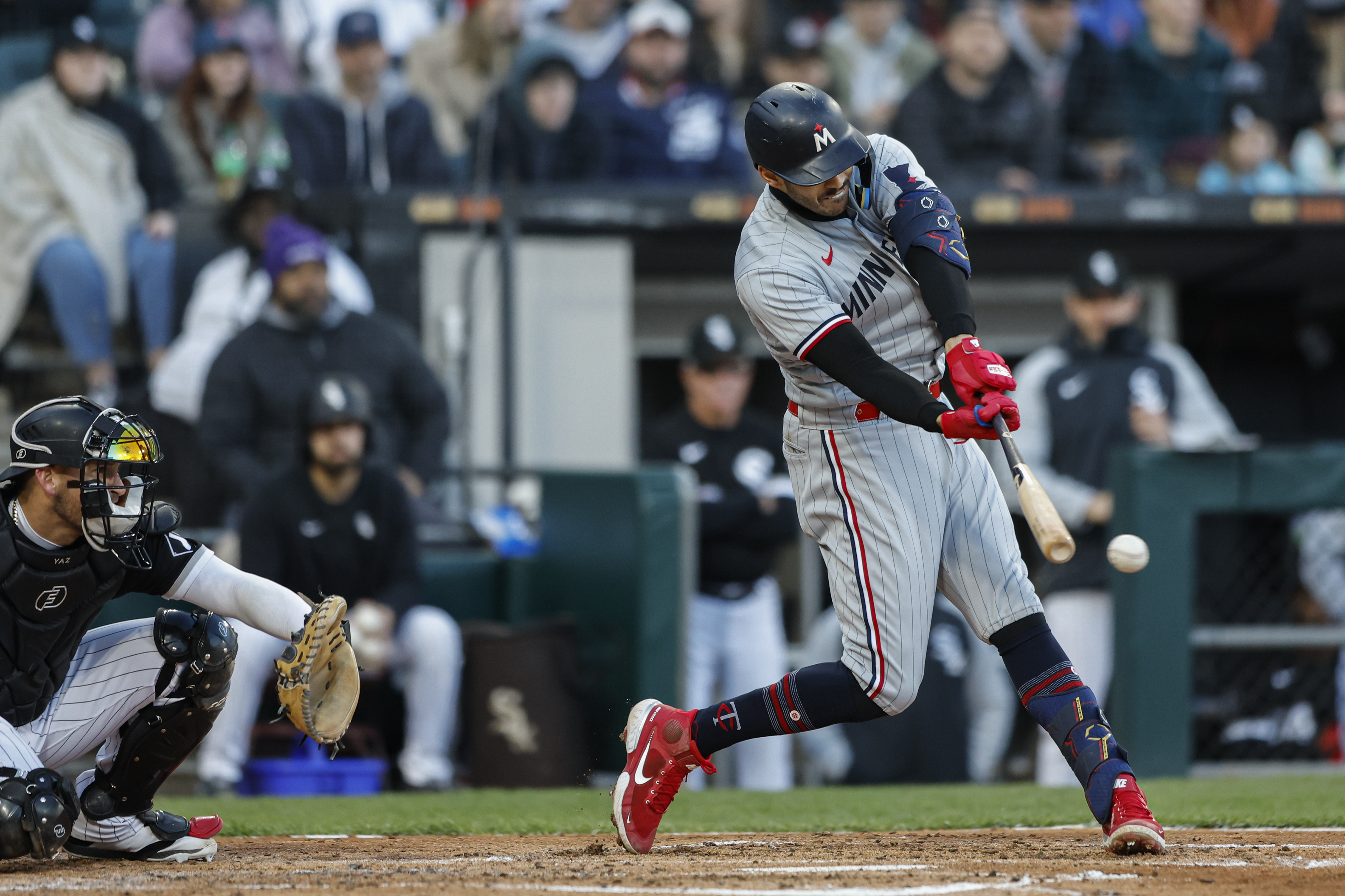 White Sox squeak by Twins, nab first series victory