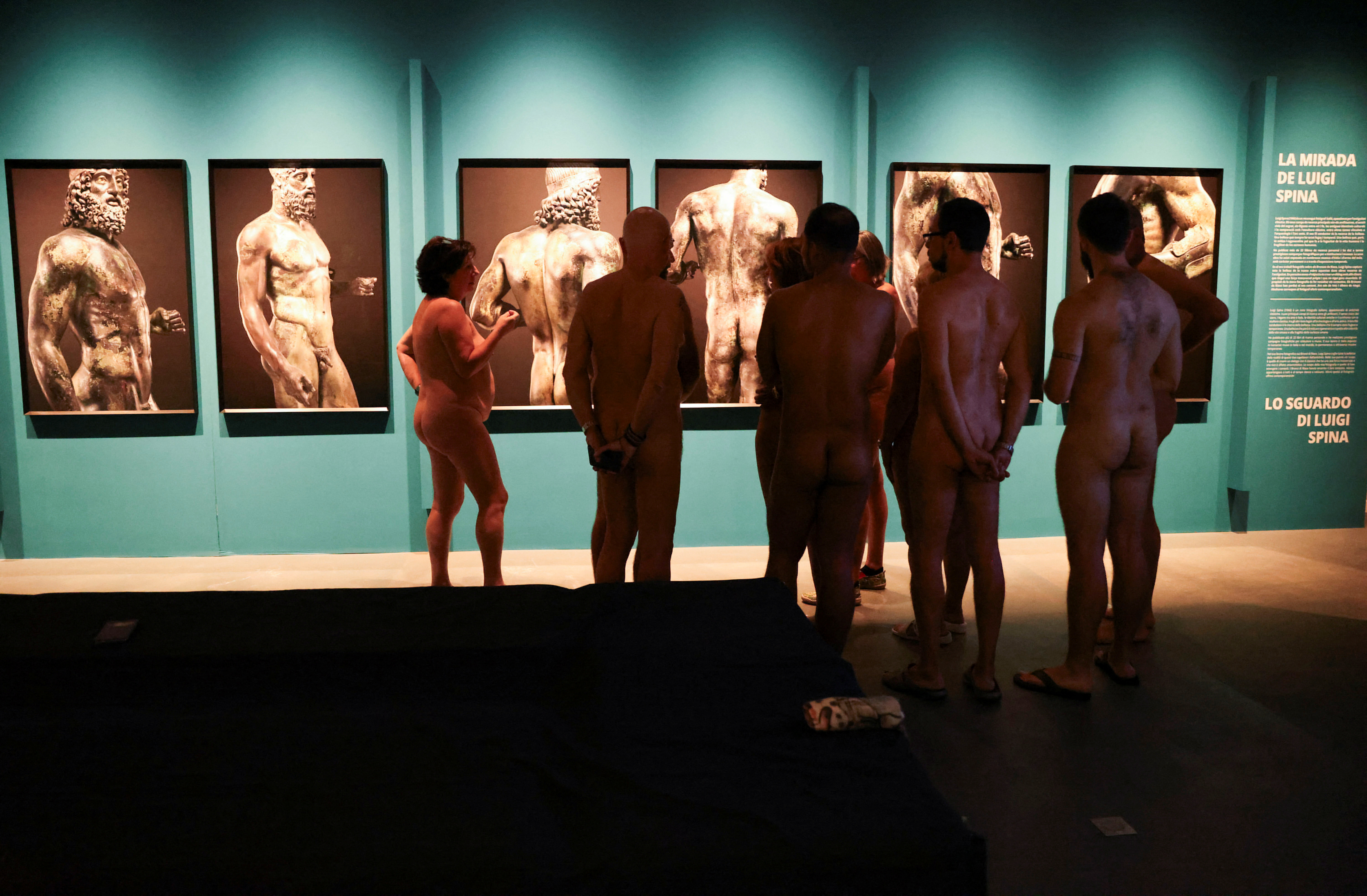 Barselona müzesi çıplaklar ziyaretçilerine açılıyor