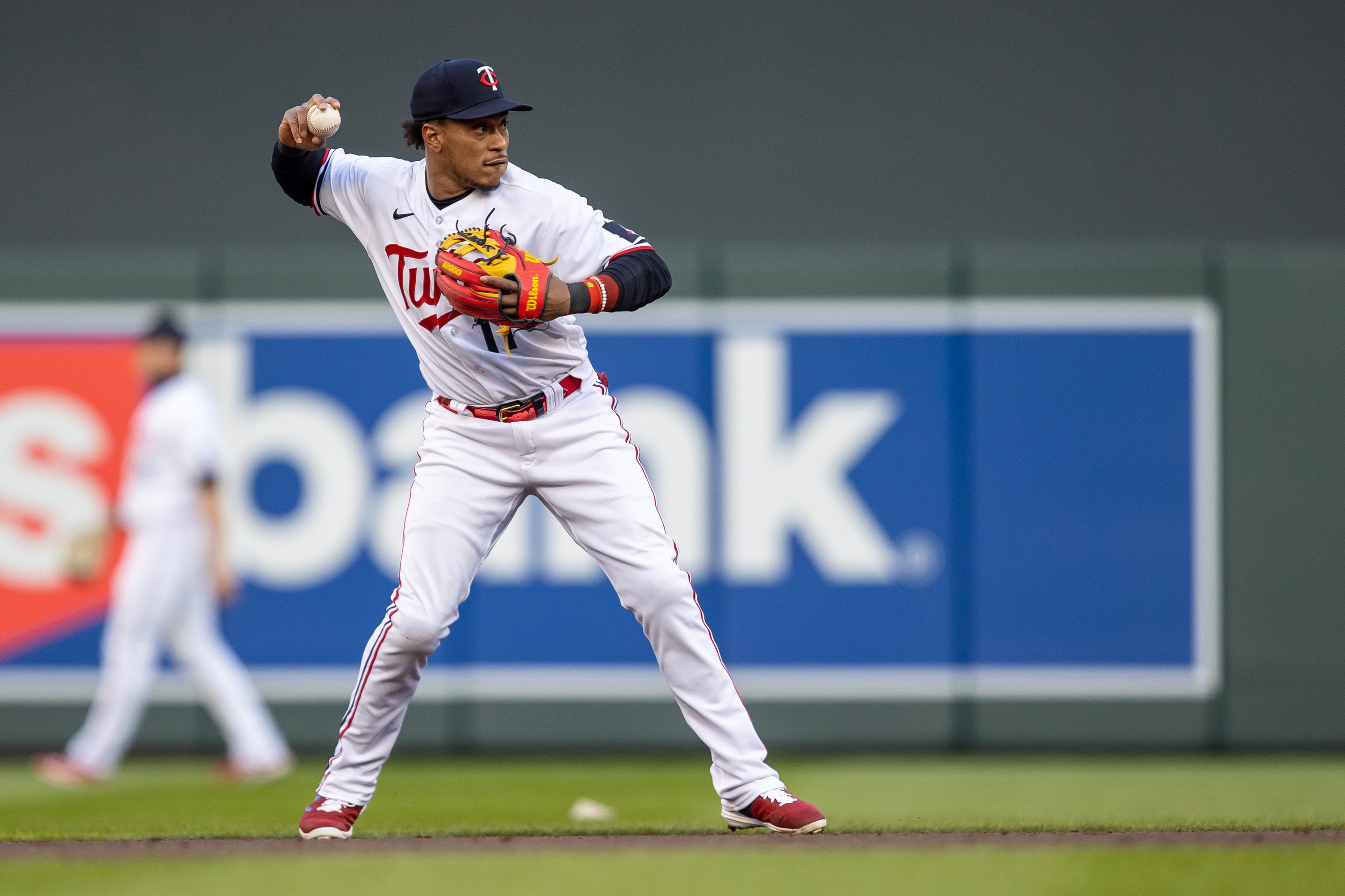 Yankees rejects Sonny Gray and Joey Gallo get their revenge as Twins beat  ice-cold offense 