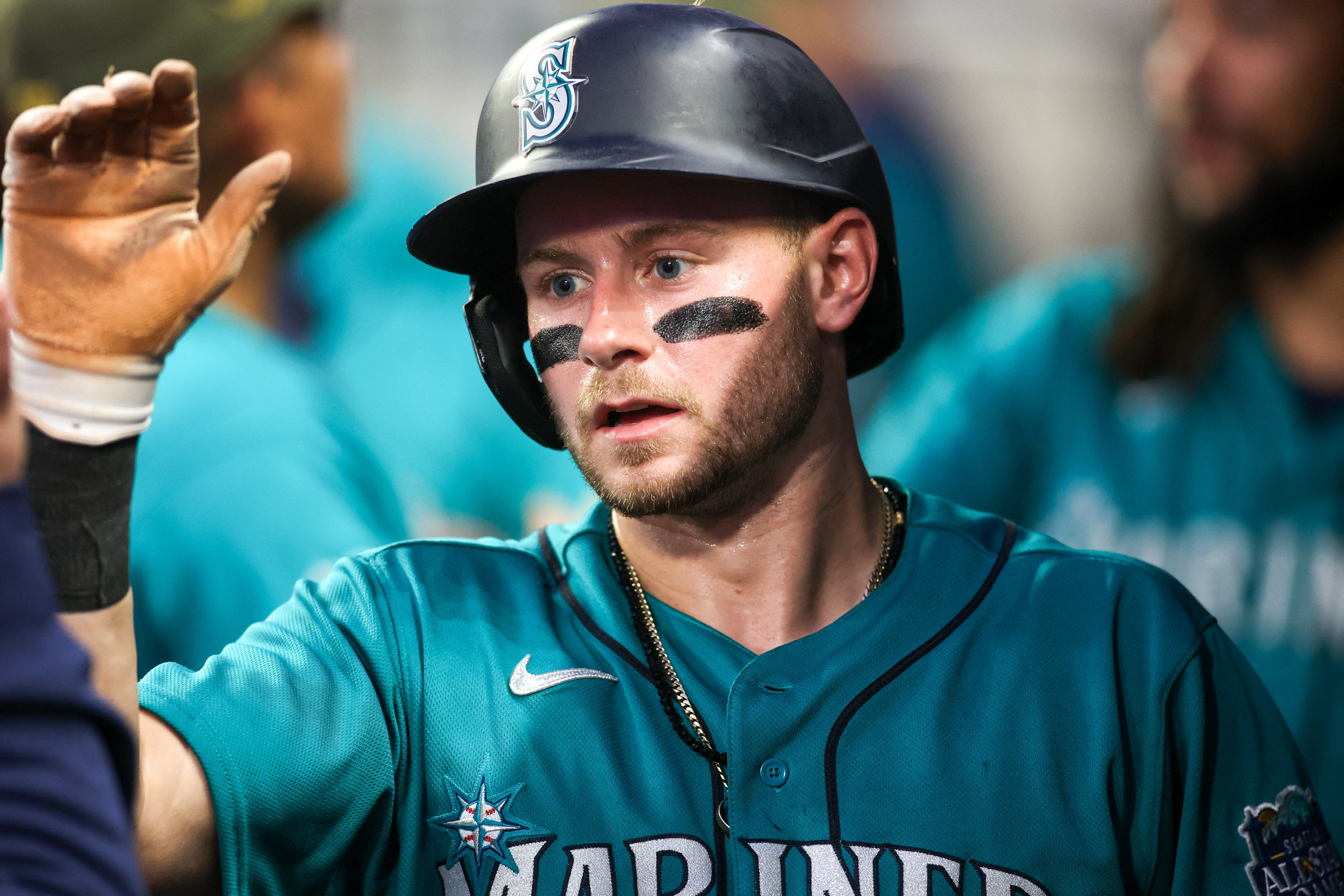 Logan Gilbert splits lightning, Eugenio Suárez returns to power and  embraces the trident, and the Seattle Mariners storm to victory in Atlanta.  - Lookout Landing