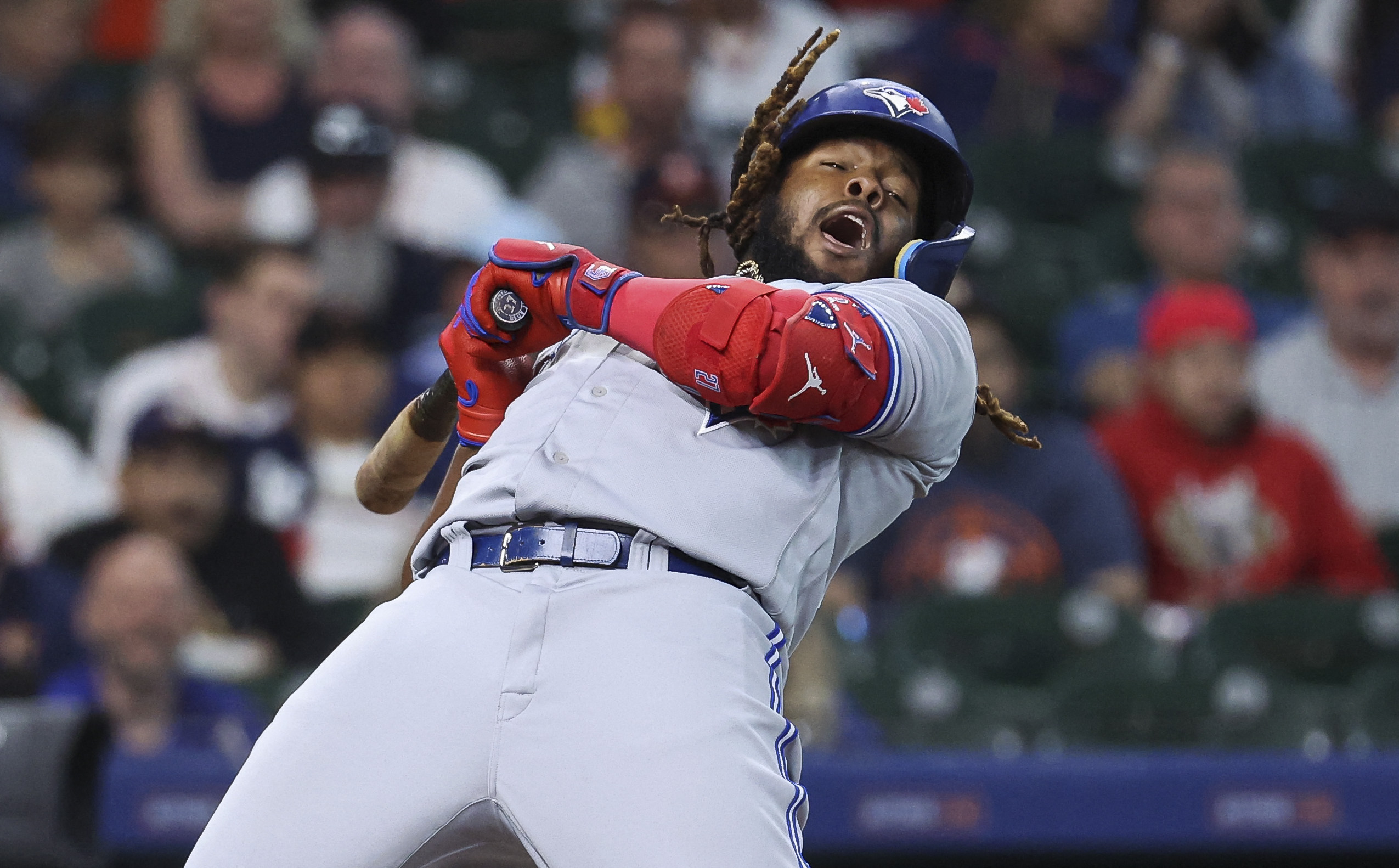 Astros roll a 7 in first inning, rout Blue Jays