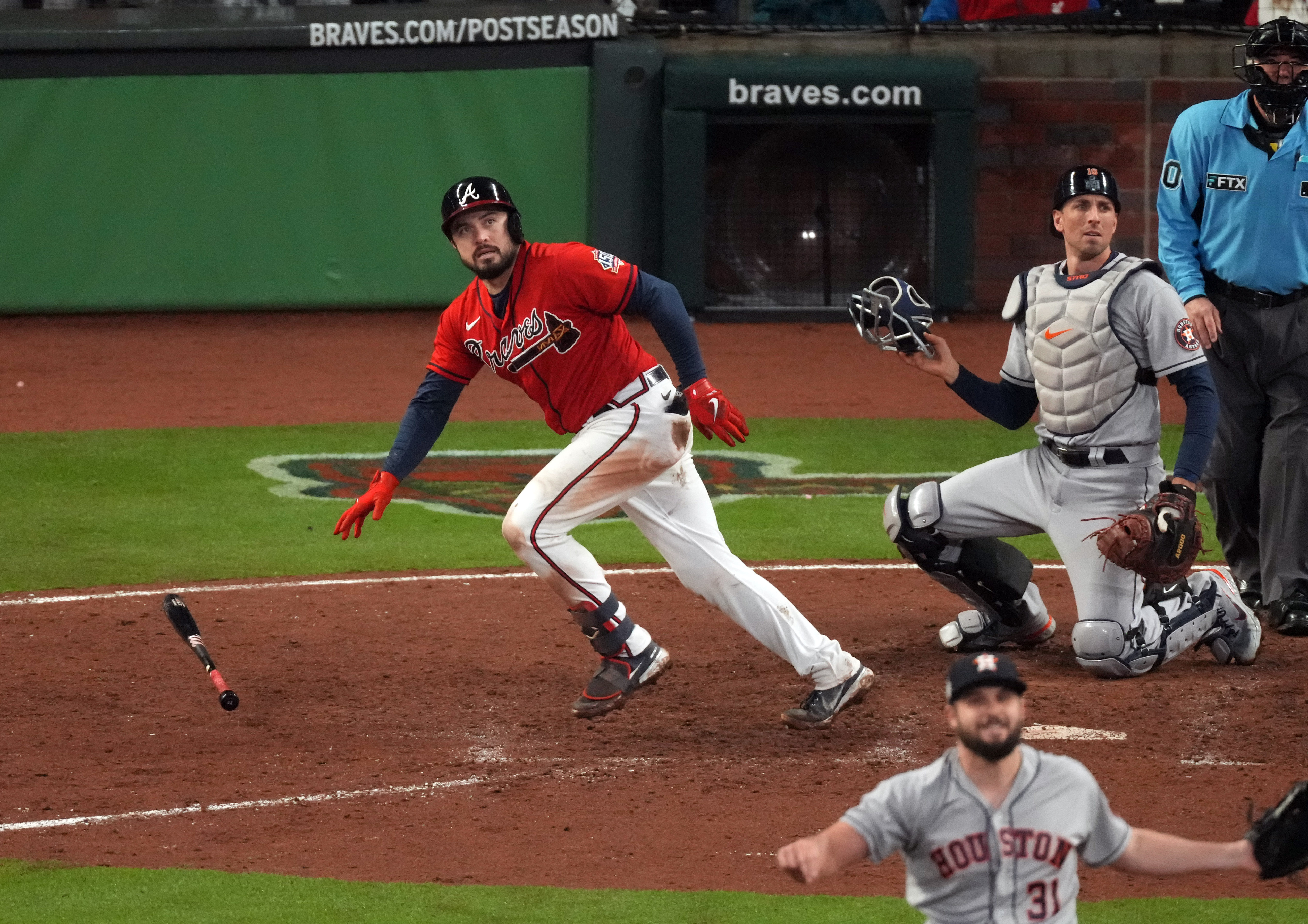 Braves beat Astros 2-0 in Game 3 to seize World Series lead