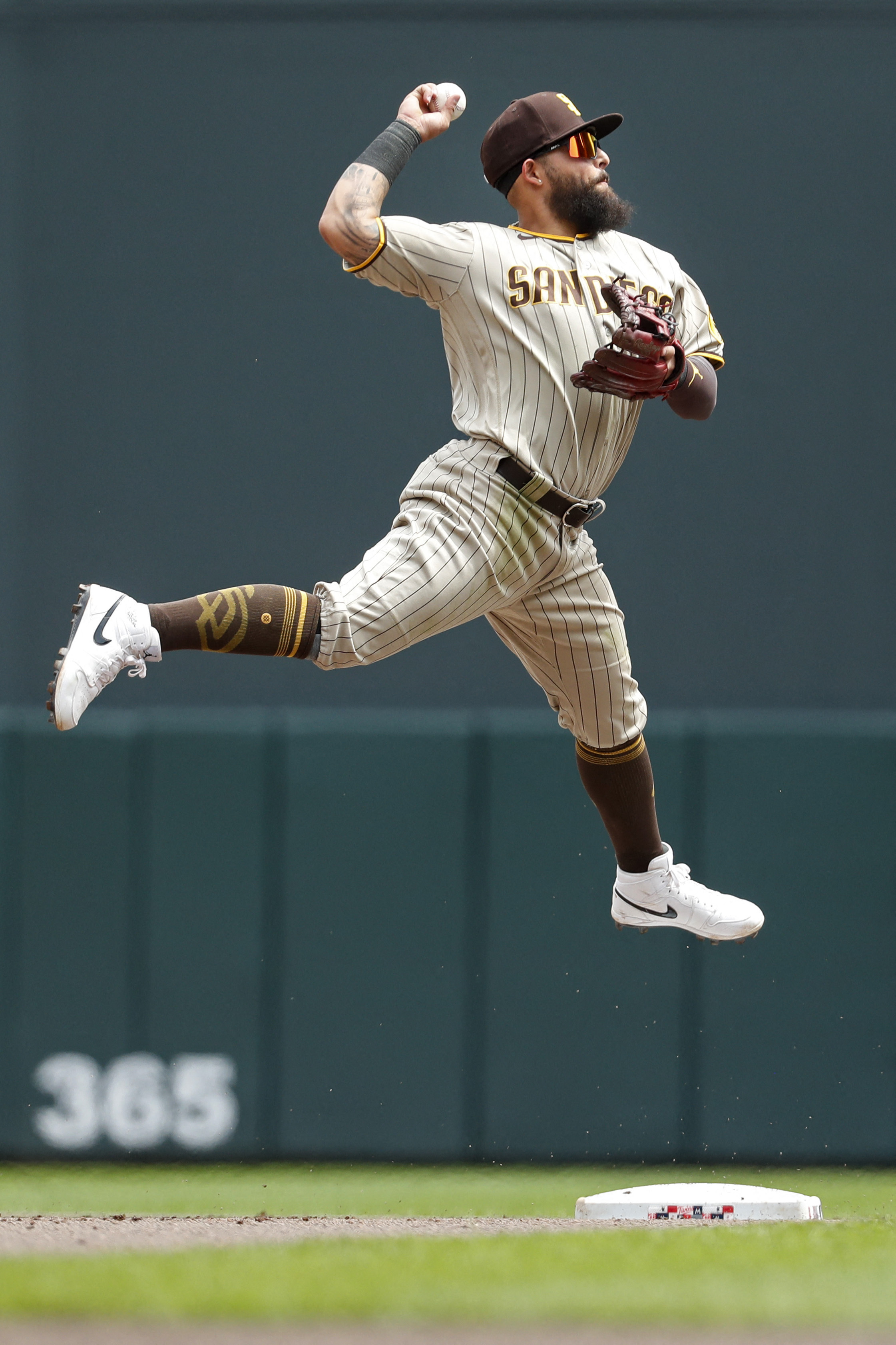 Padres Flex Muscles in Romp Over Twins – NBC 7 San Diego