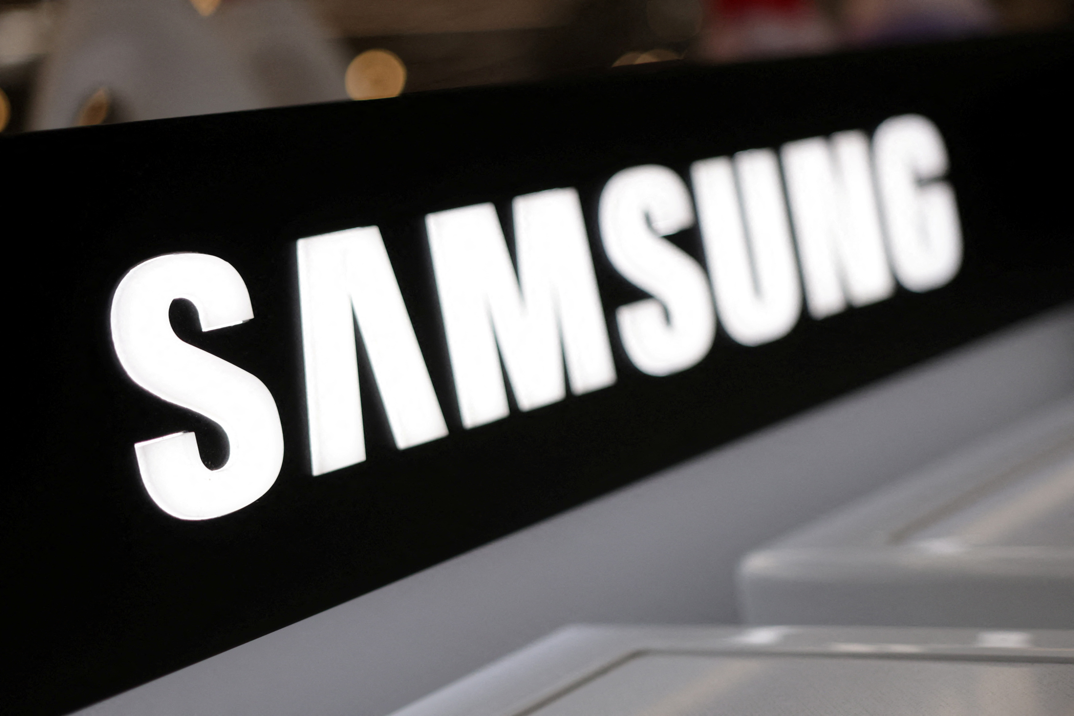 Samsung, SK Hynix set to supply chips to OpenAI's Stargate project