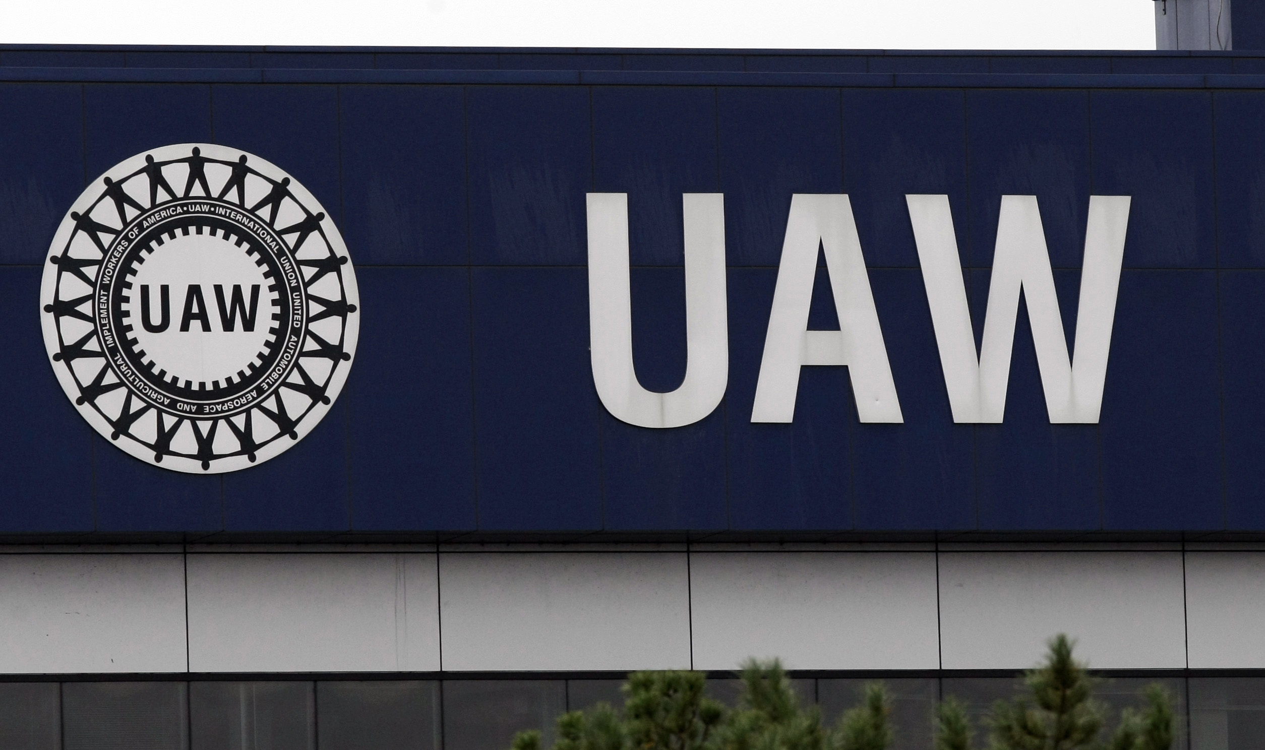 The United Auto Workers union logo on the UAW Solidarity House in Detroit, Michigan, September 8, 2011. REUTERS/Rebecca Cook 
