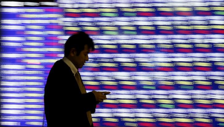 日経平均は続落、米ハイテク株安が波及　連騰の反動売りも