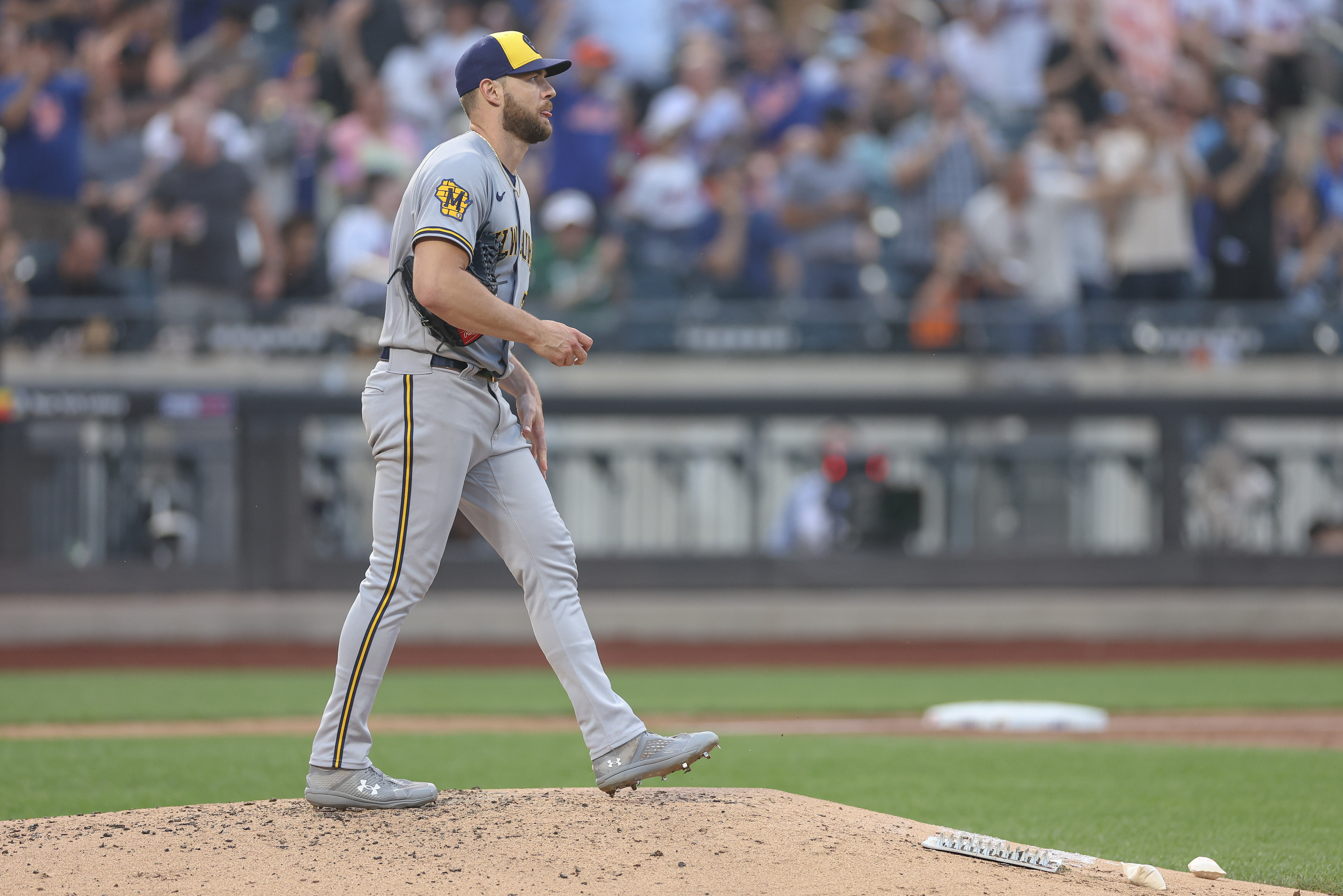 Brewers knock off Mets for 9th win in 13 games