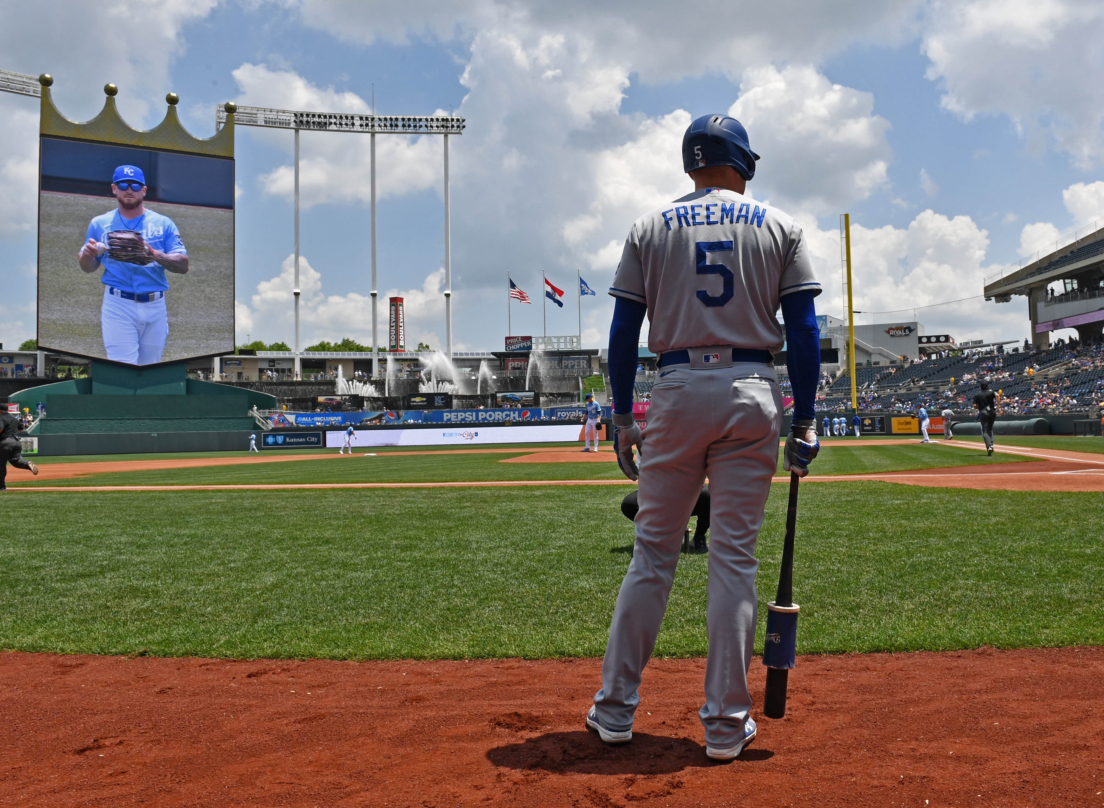 Nicky Lopez leads Royals in blowing out Dodgers