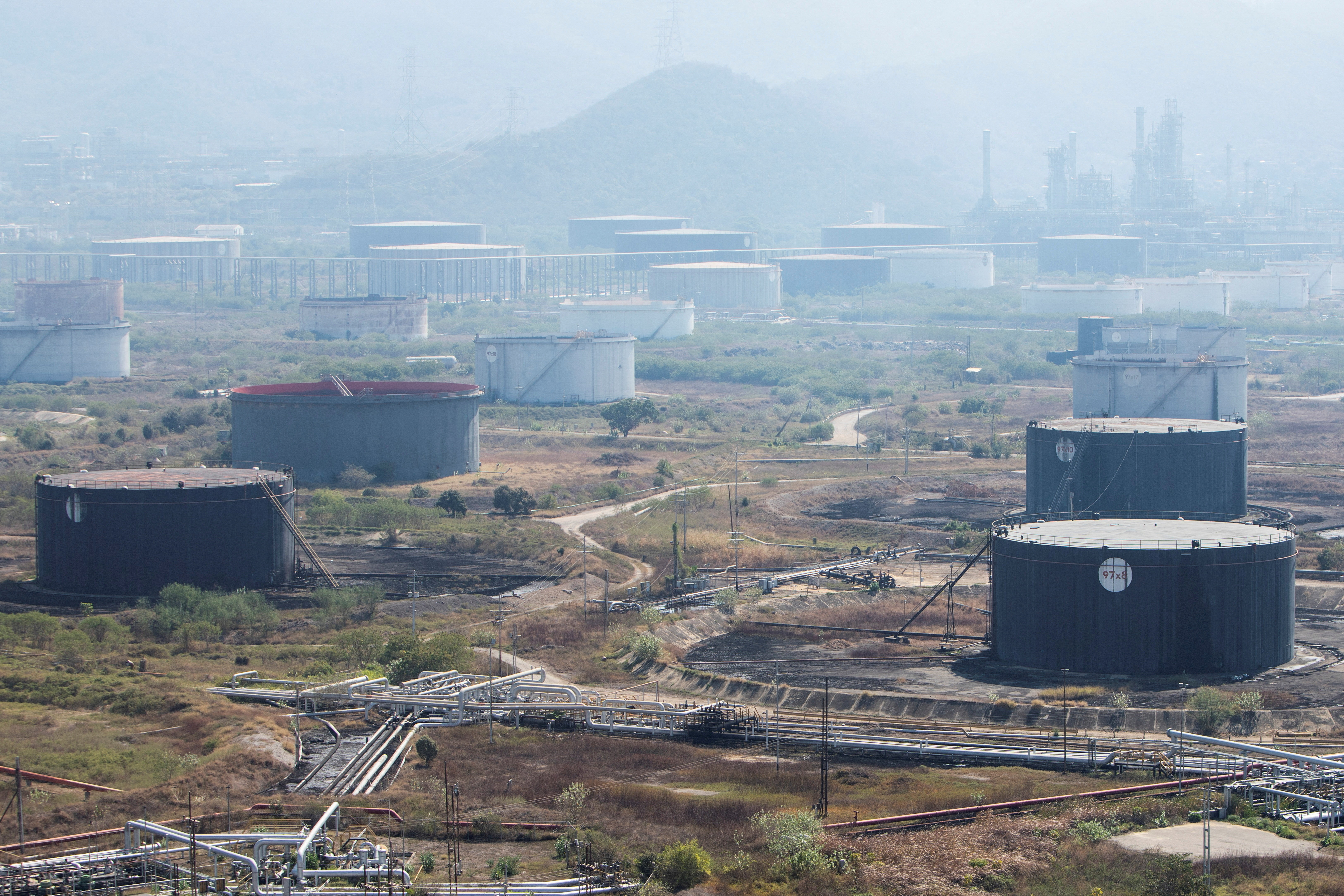 Bitcoin miner Genesis Digital Assets raises $431 million in fresh capital |  Reuters