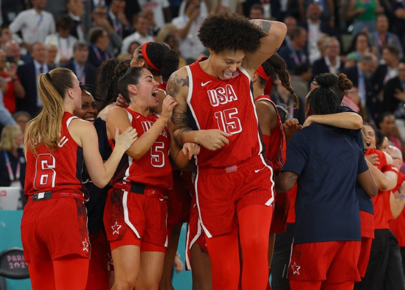 Basketball - Women's Gold Medal Game - France vs United States