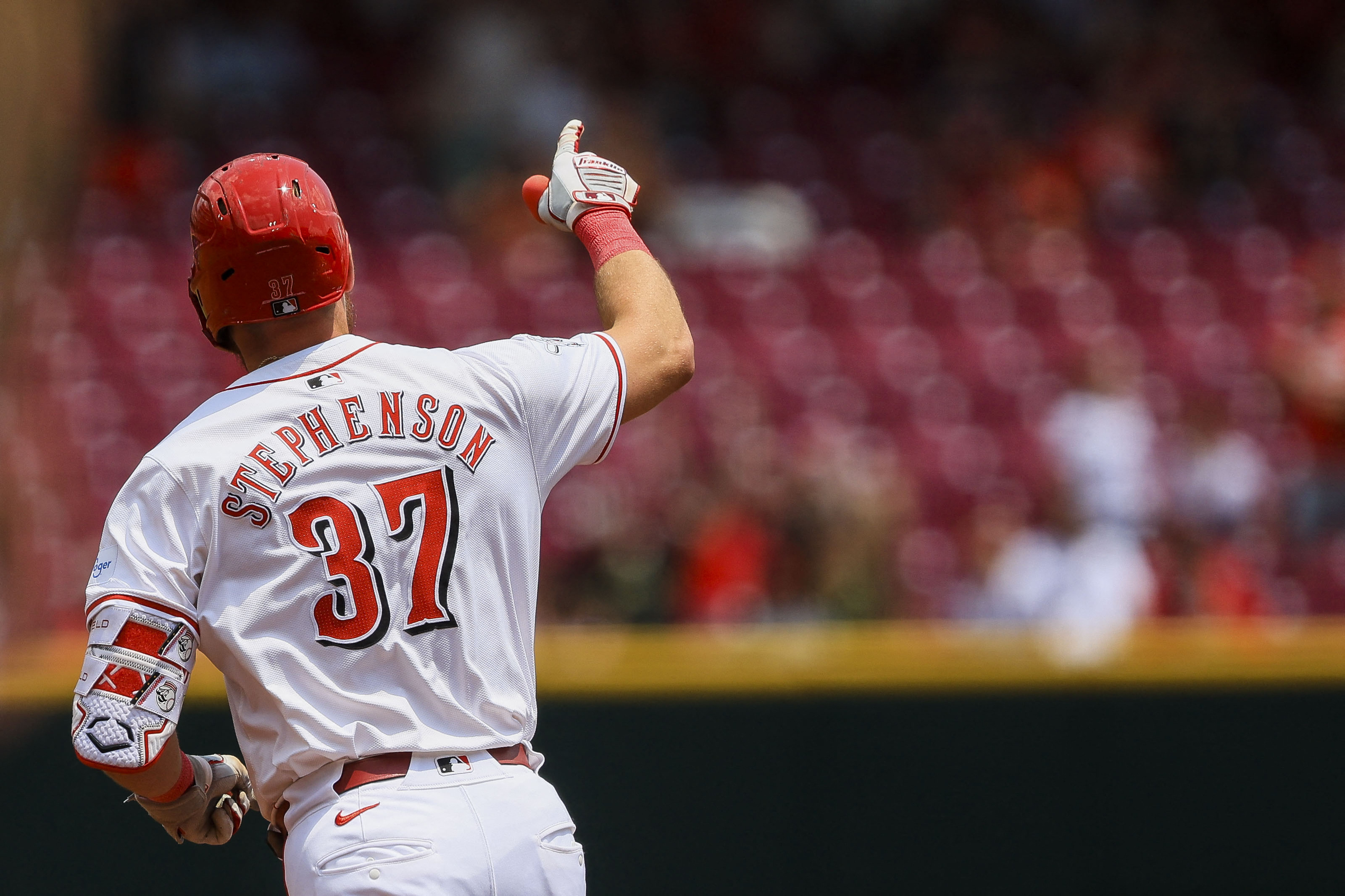 Tyler Stephenson powers Reds past Rockies | Reuters