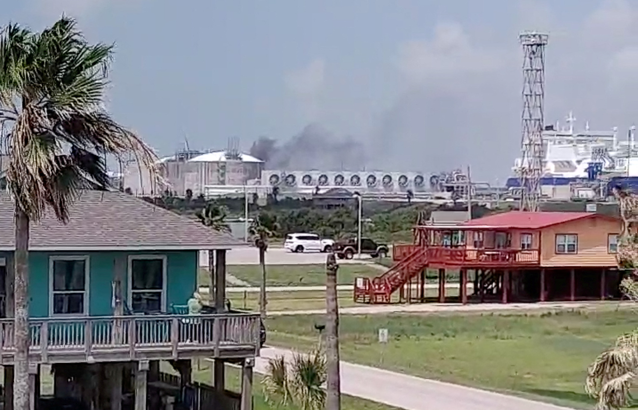 Smoke billows from LNG plant in Quintana, TX