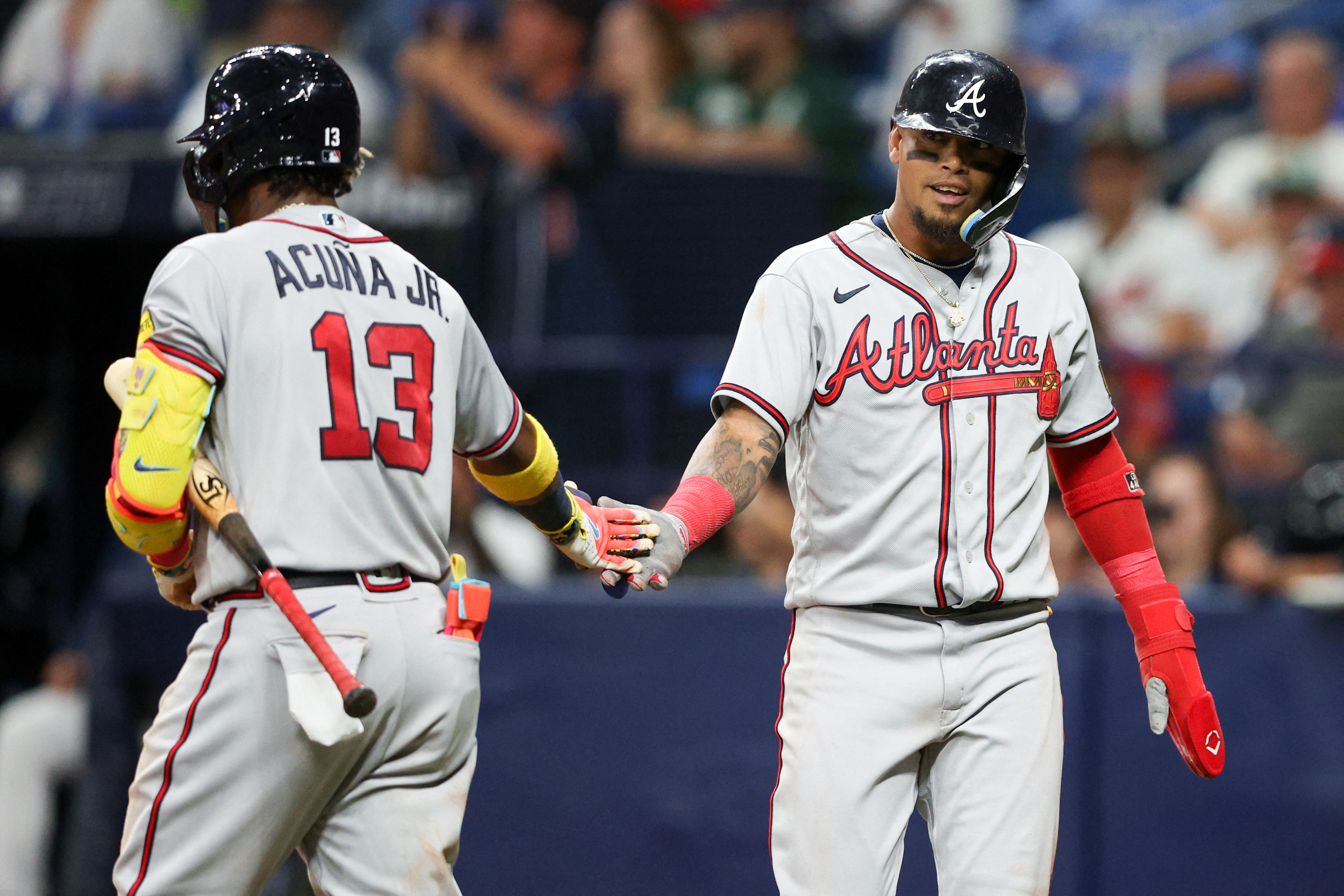 Braves' Spencer Strider gives Sean Murphy his flowers after 3-RBI