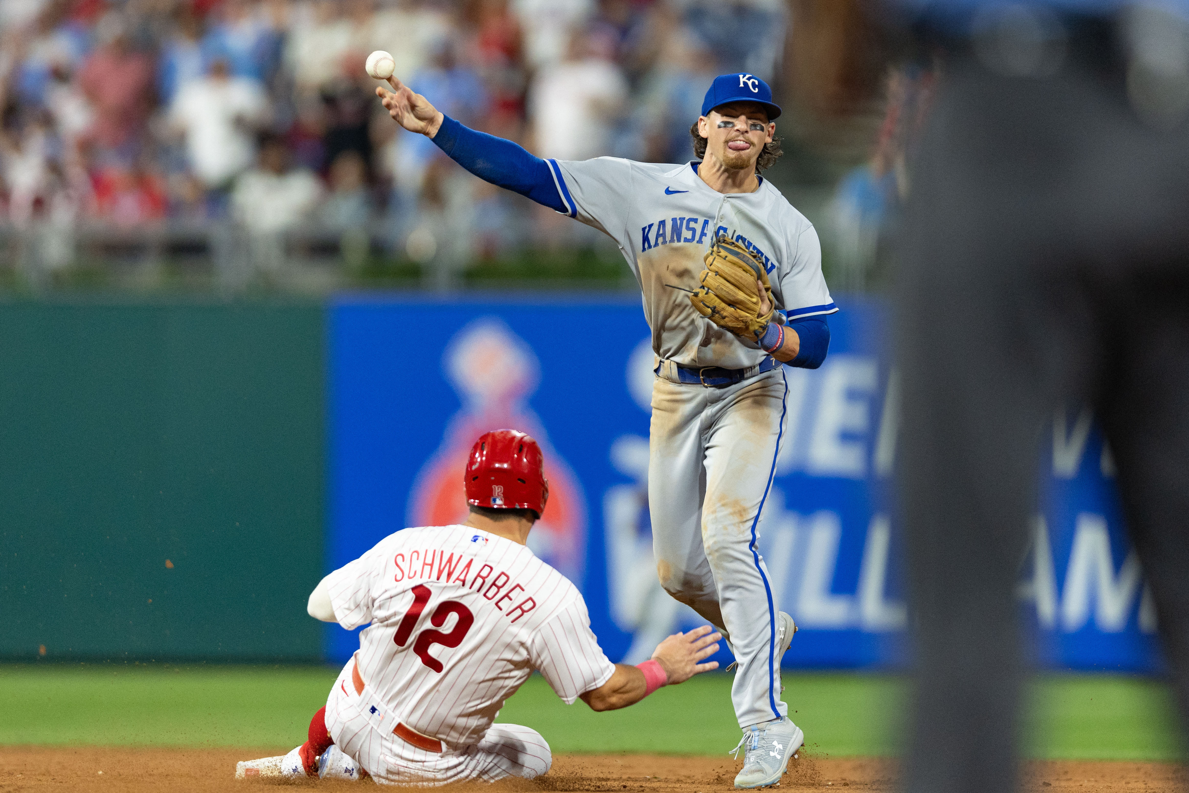 Bobby Witt Jr., Royals stay hot in win at Phillies