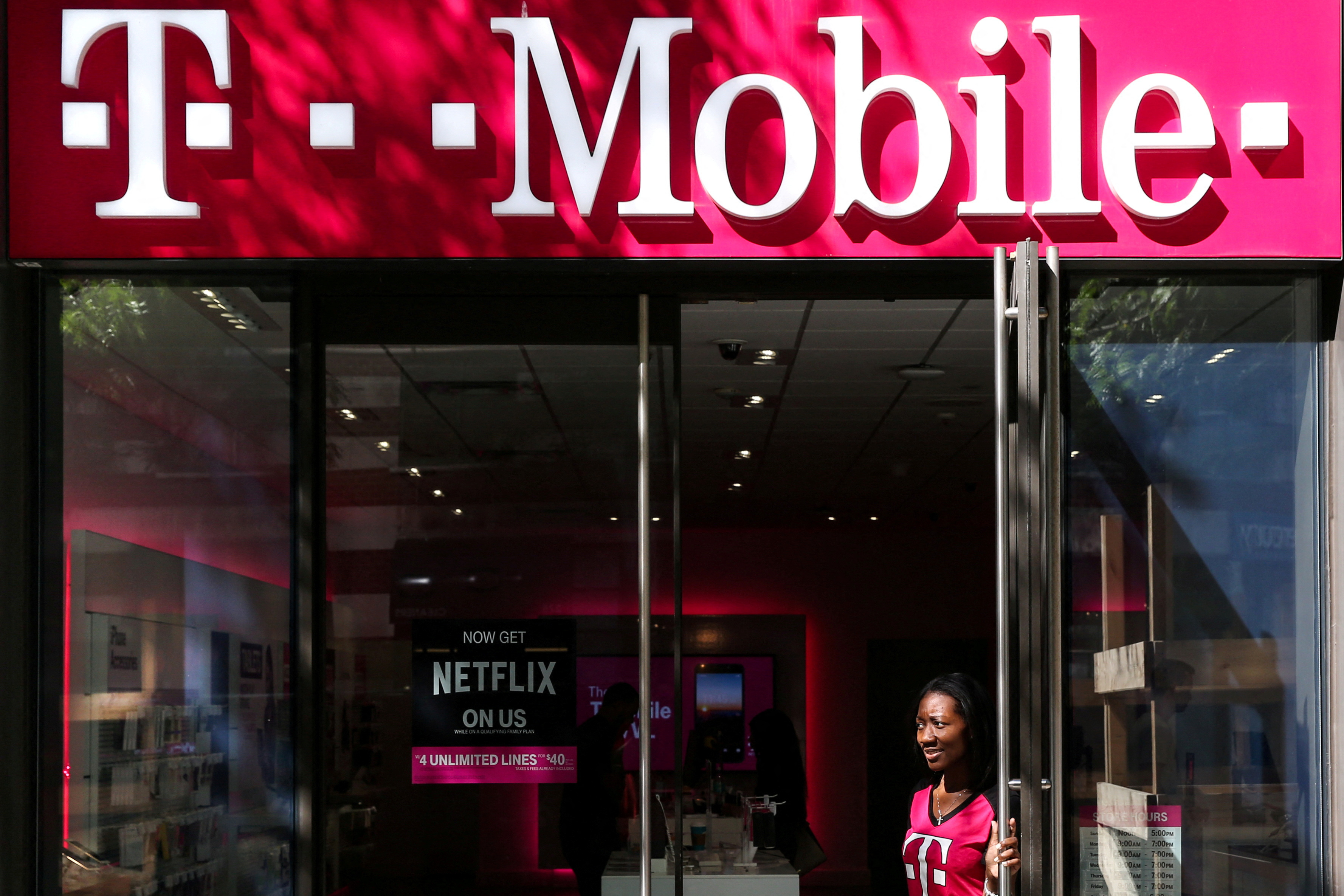 t-mobile-misses-estimates-for-quarterly-revenue-wireless-subscriber