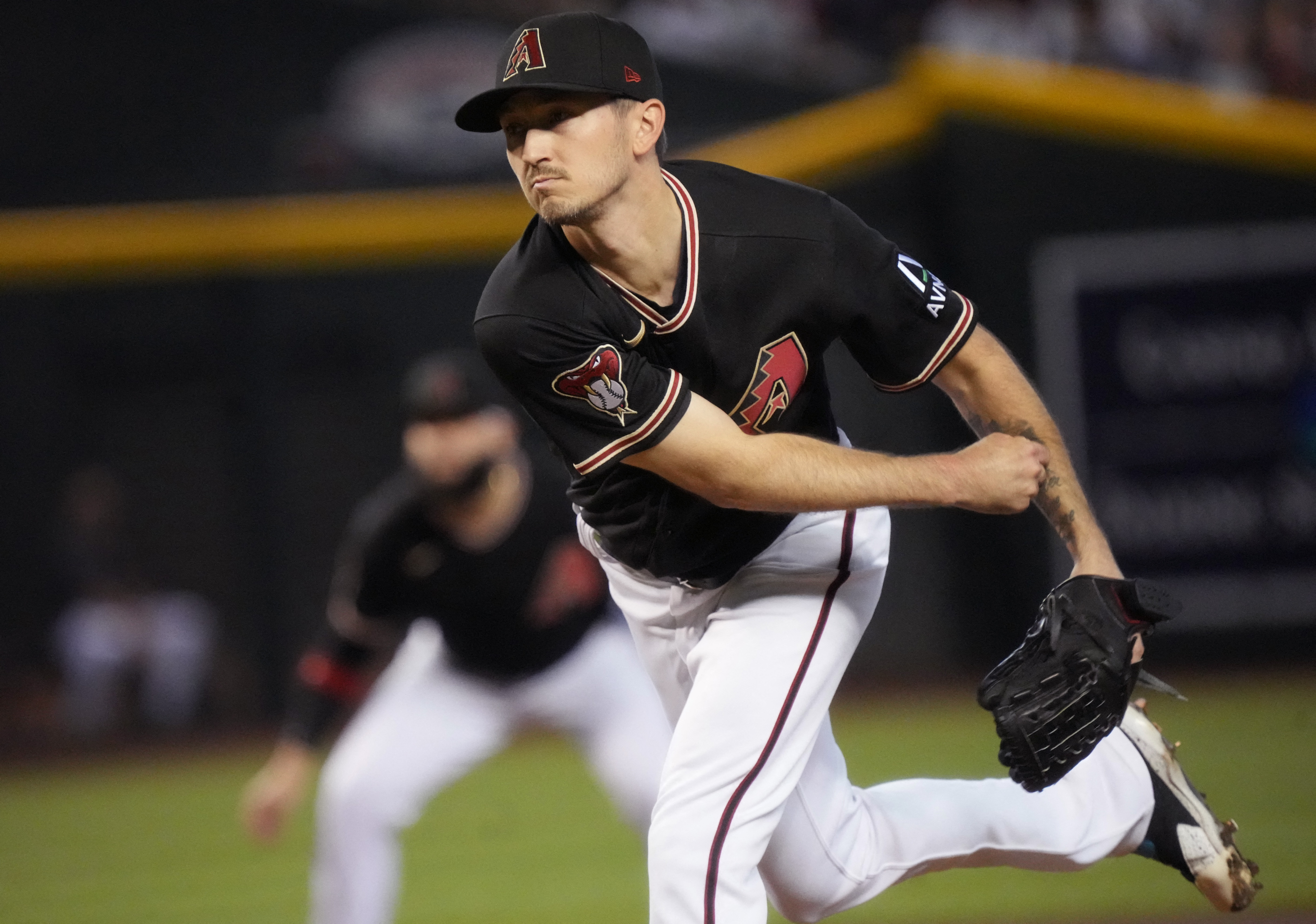 Pirates bullpen, defense come up short in loss to Diamondbacks; still  searching for 1st series win in May