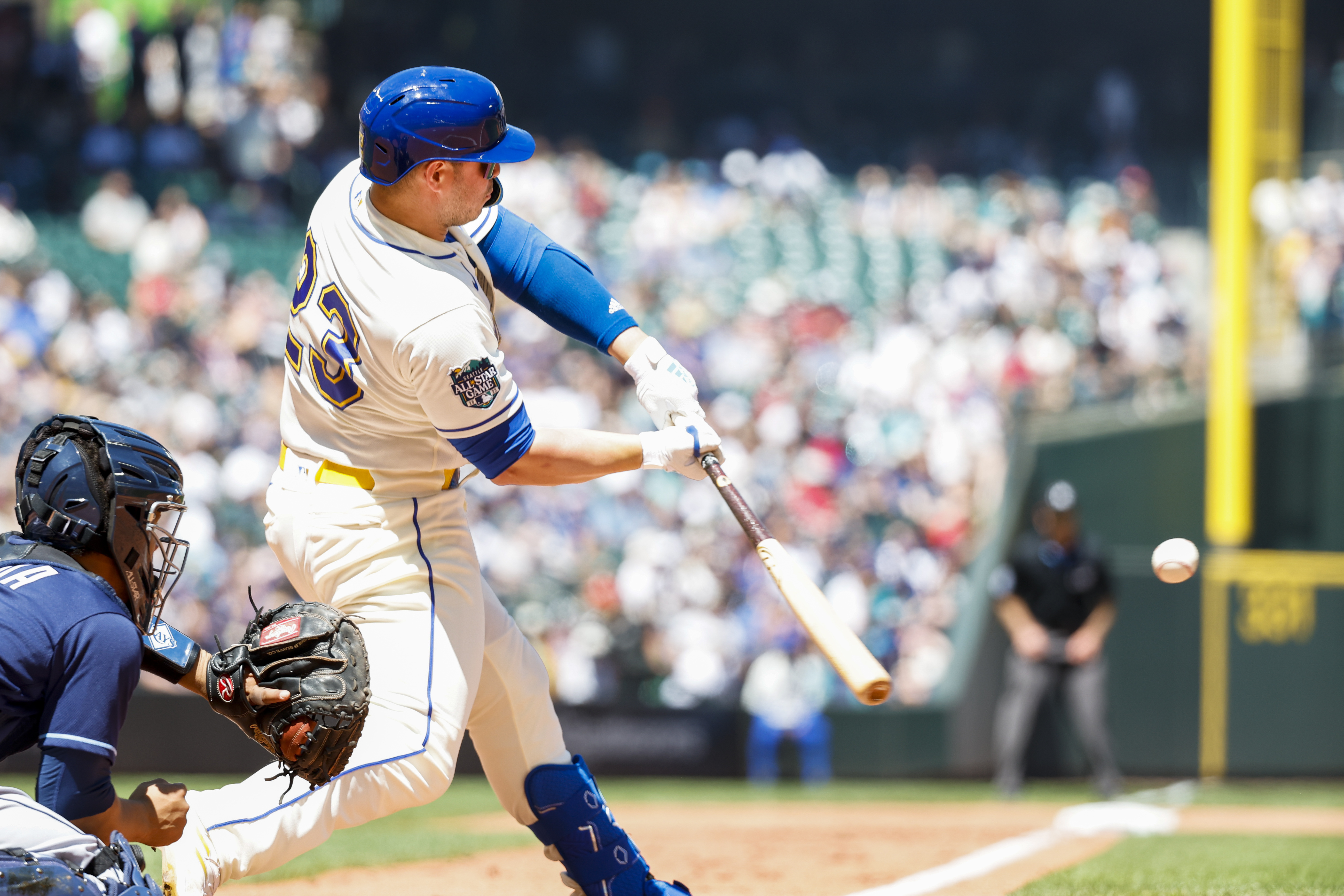 Mariners rally from 5-run deficit to beat Rays, 7-6, and take series from  MLB's best team