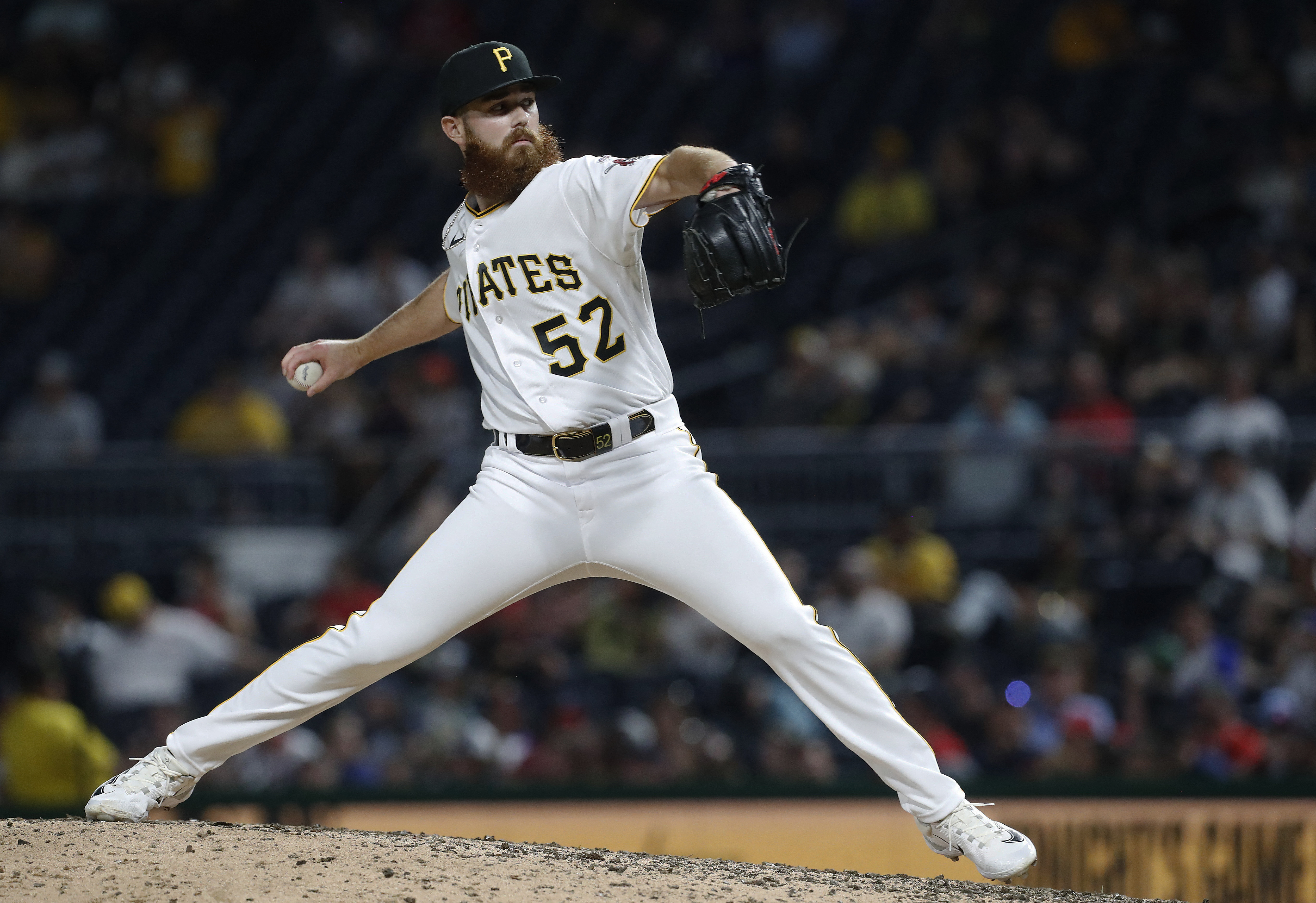 MLB: Carmen Mlodzinski makes debut for Pittsburgh Pirates