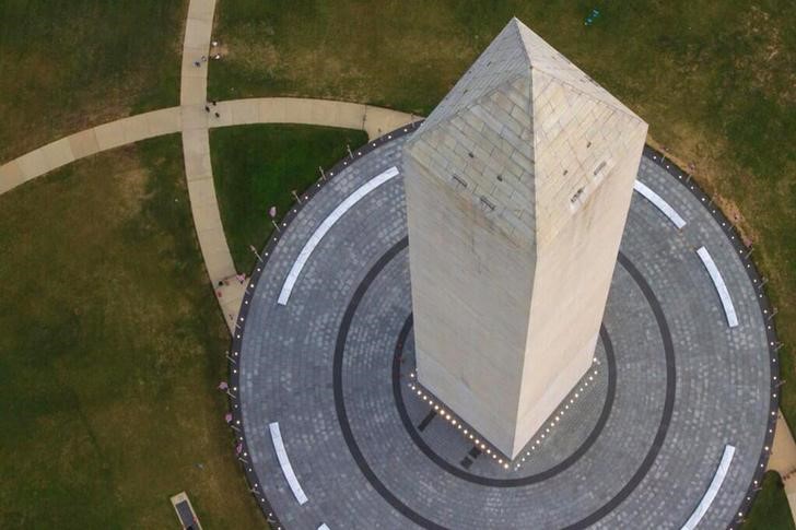 Undated photo of Washington Monument taken from National Park Service helicopter